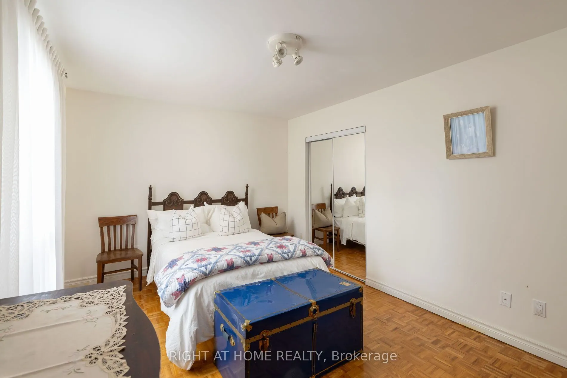 239 Seaton Street