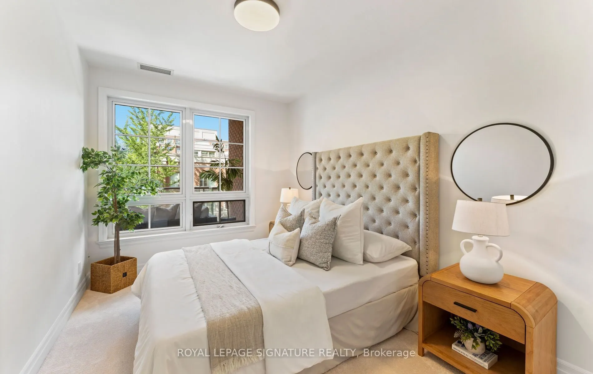 21 Burkebrook Place #337