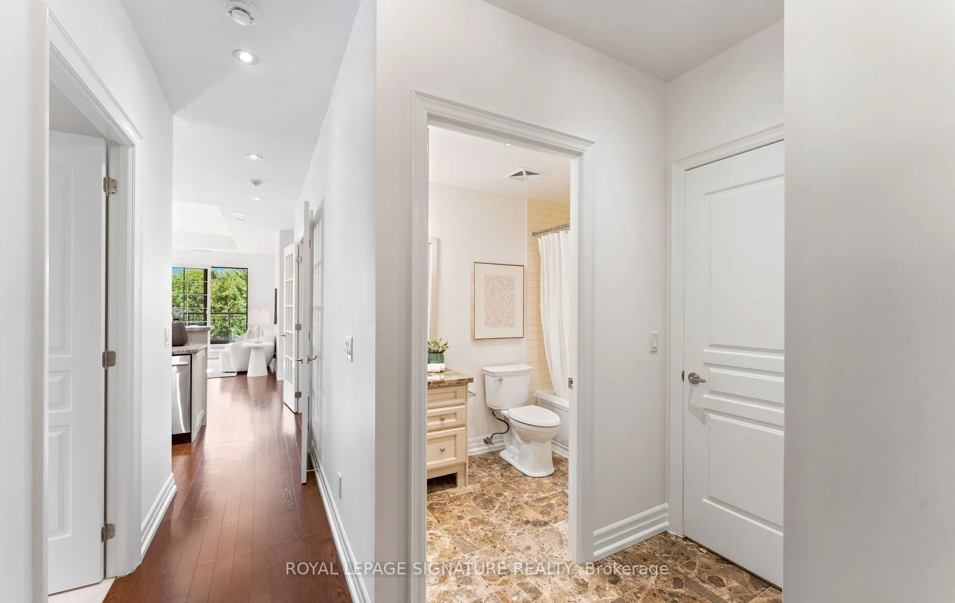 21 Burkebrook Place #337