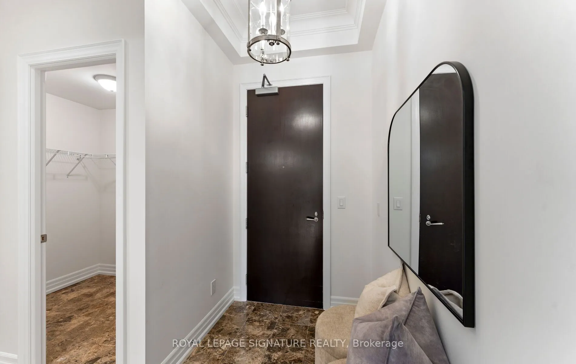 21 Burkebrook Place #337