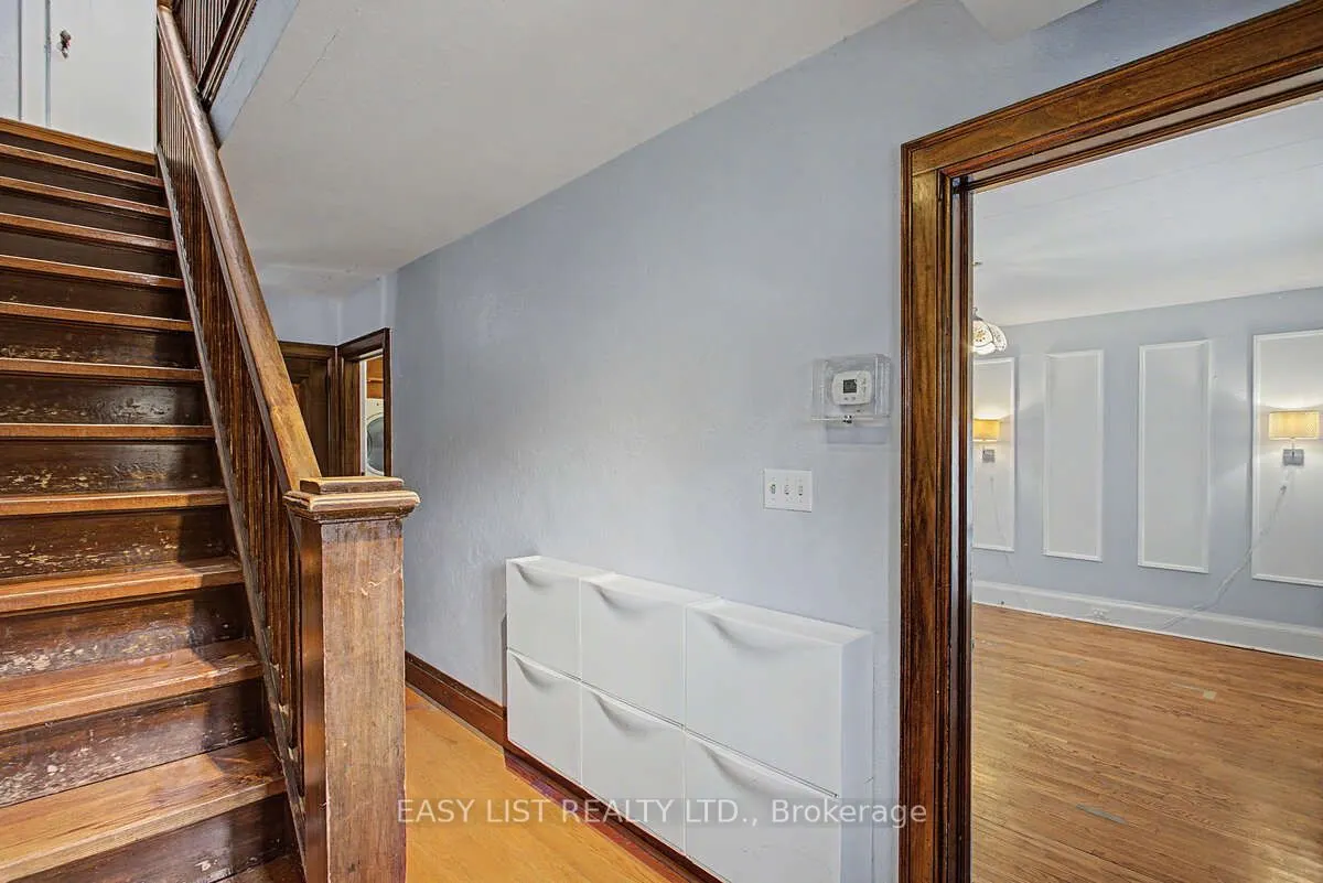 77 Avondale Avenue