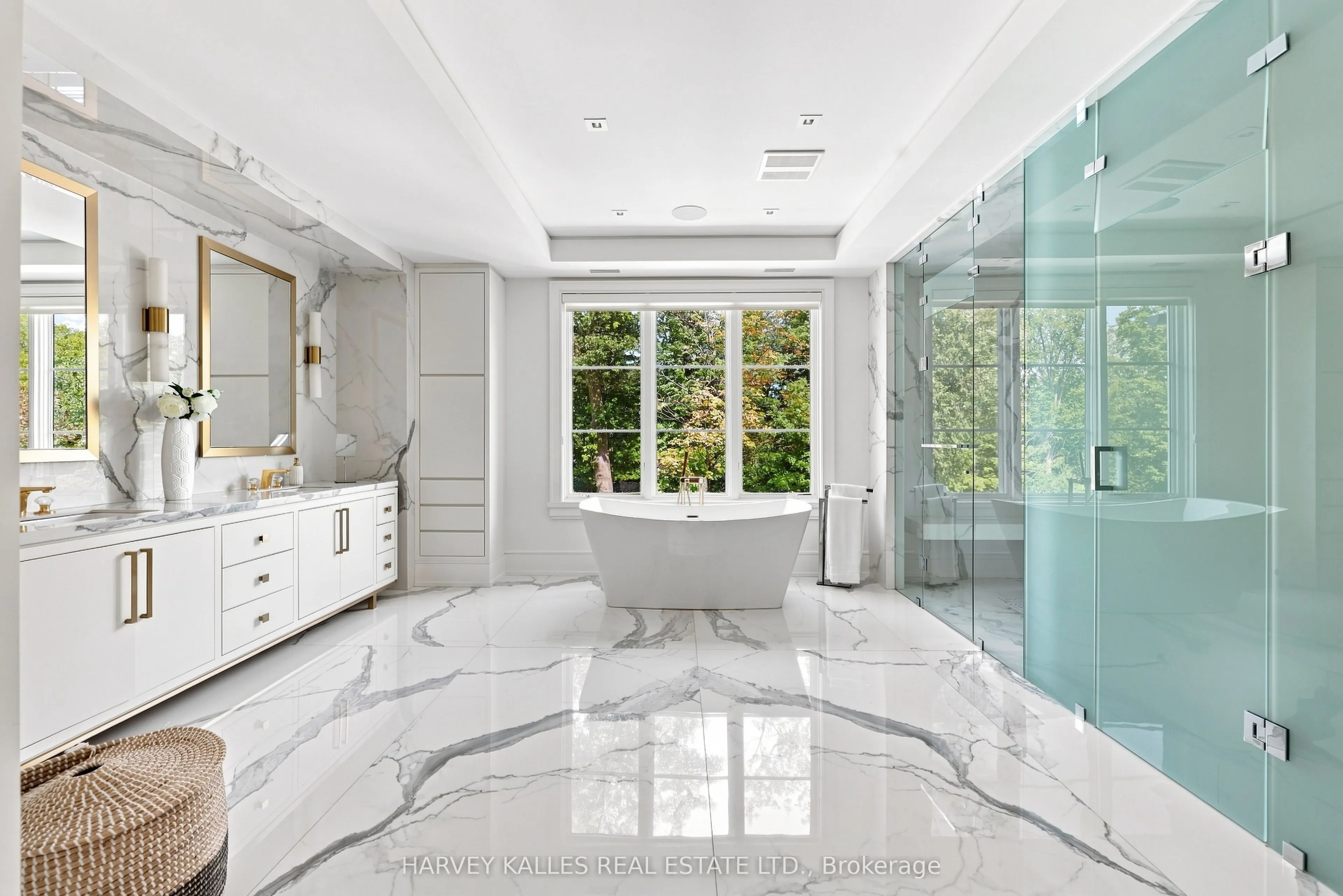 126 Sandringham Drive