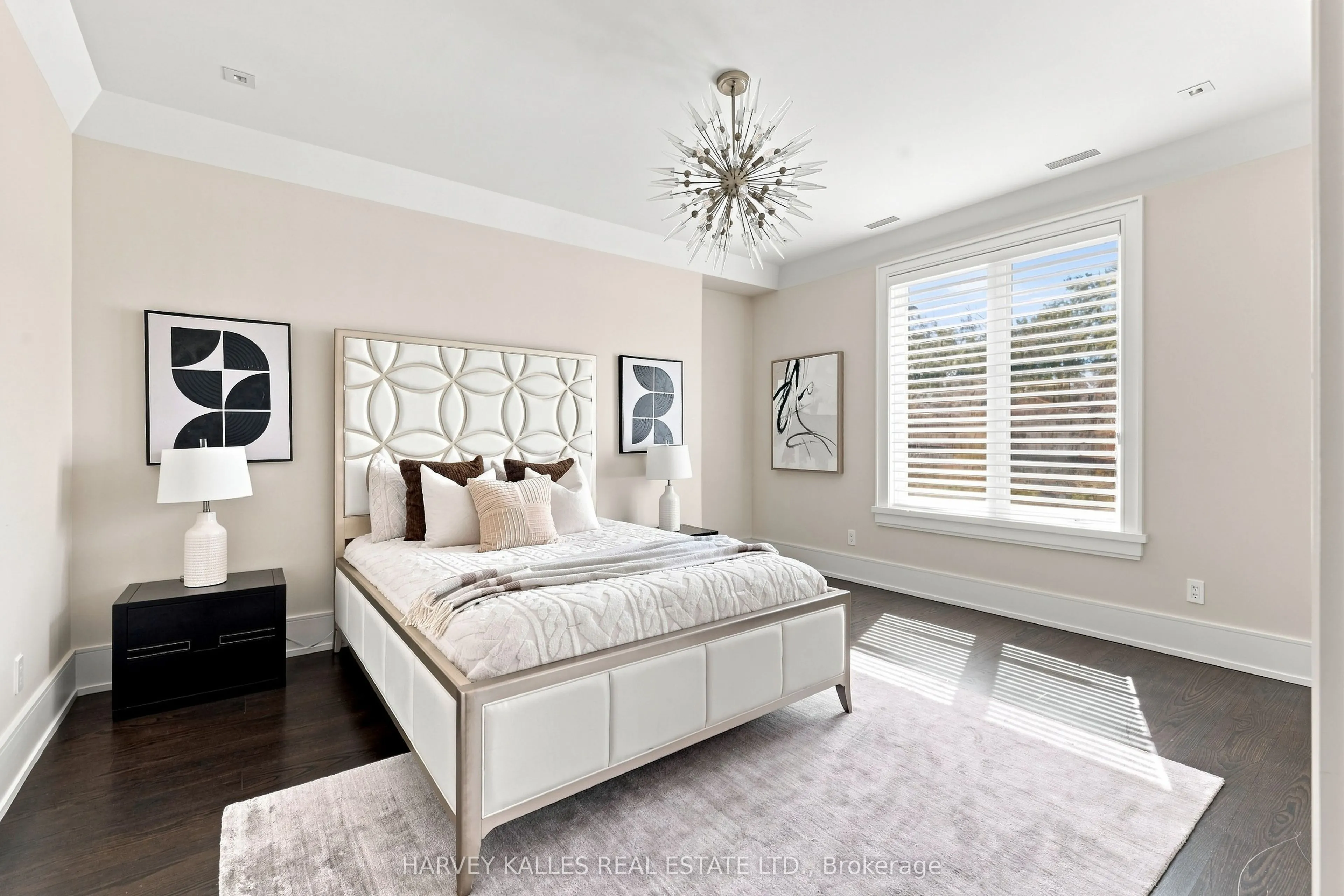 126 Sandringham Drive
