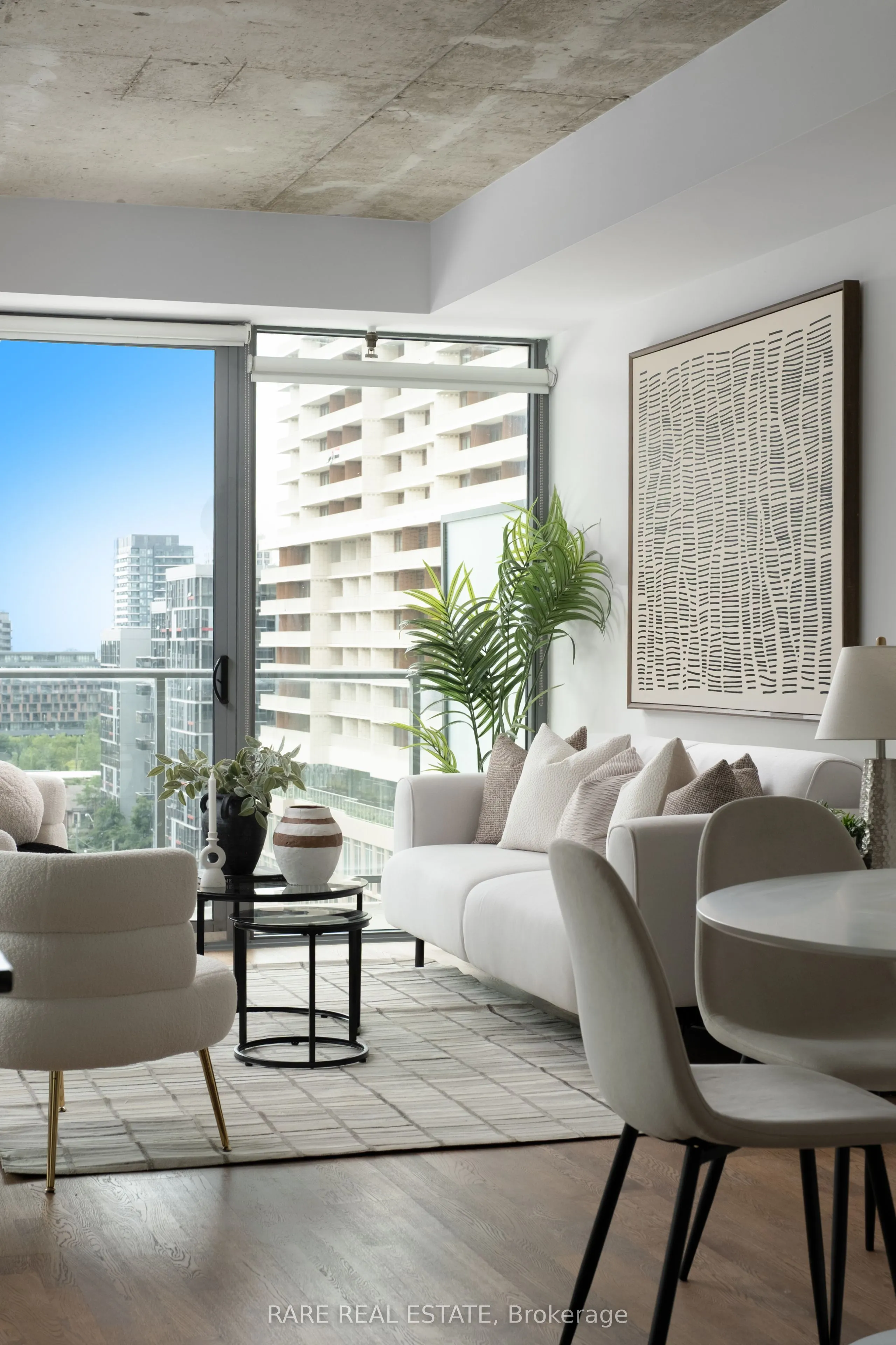 95 Bathurst Street #919
