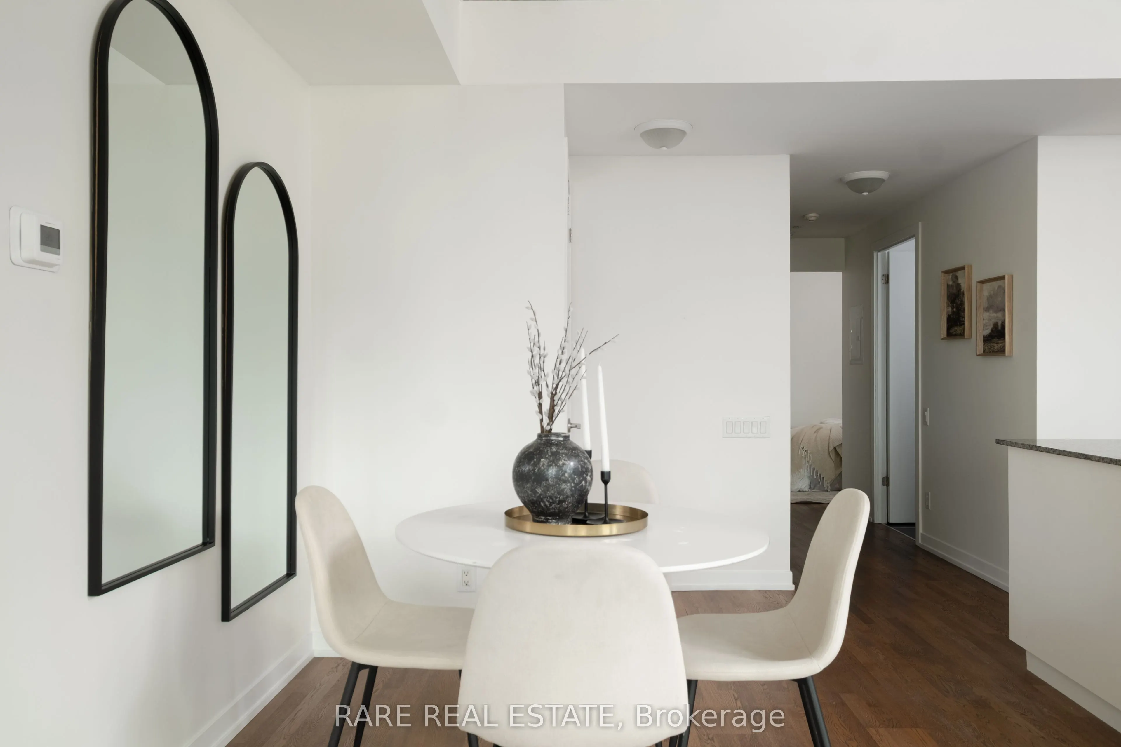 95 Bathurst Street #919