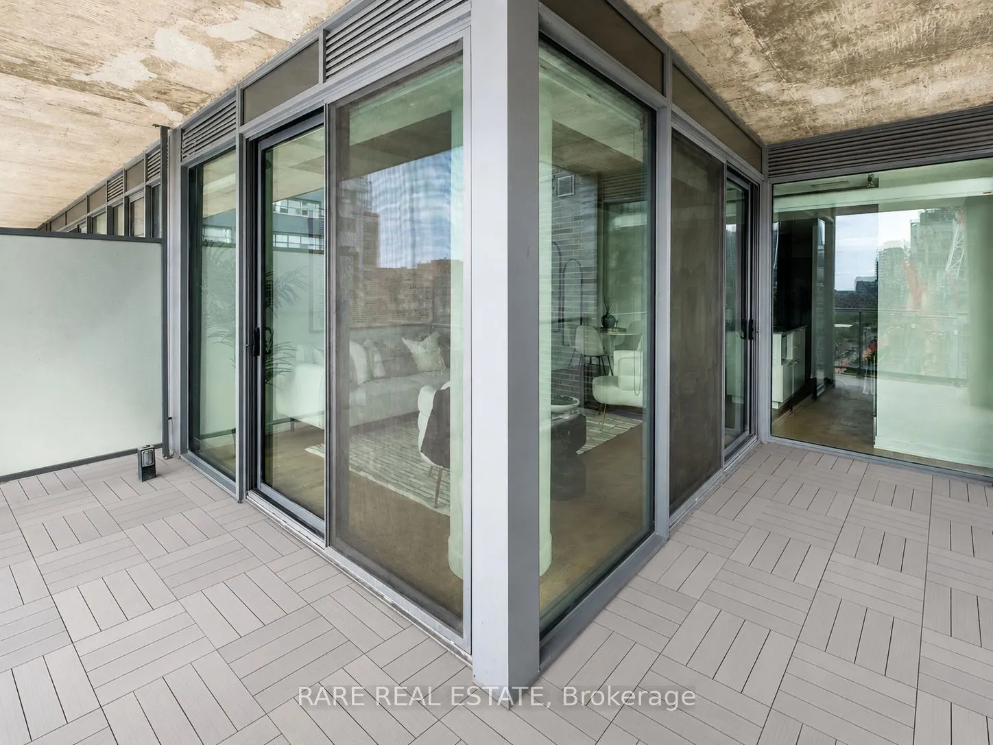 95 Bathurst Street #919