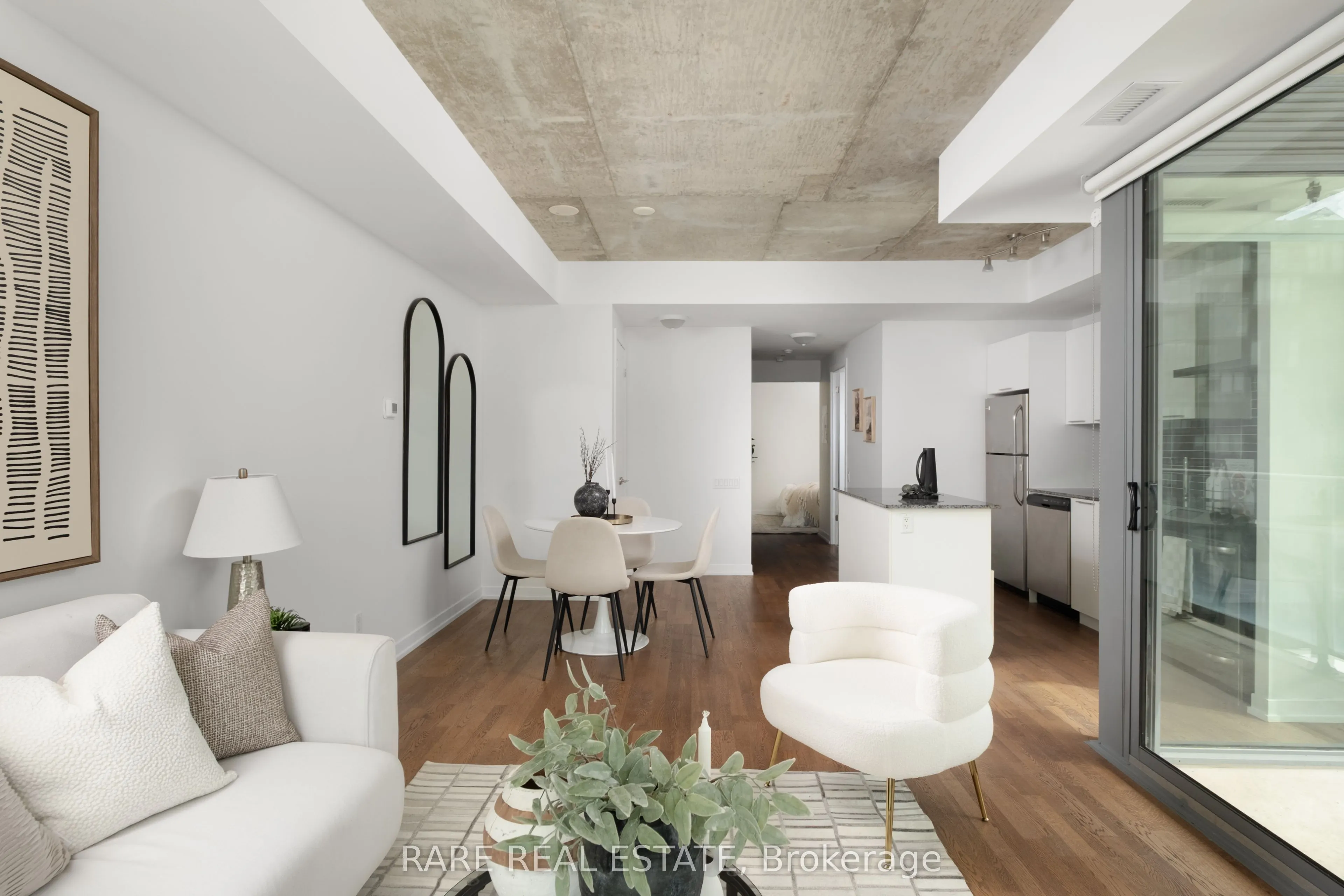 95 Bathurst Street #919