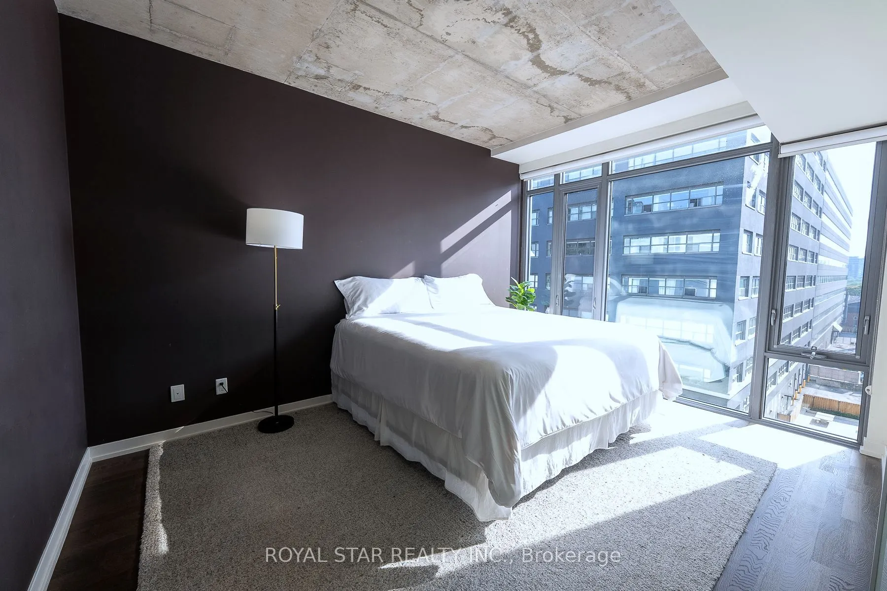 95 Bathurst Street #623