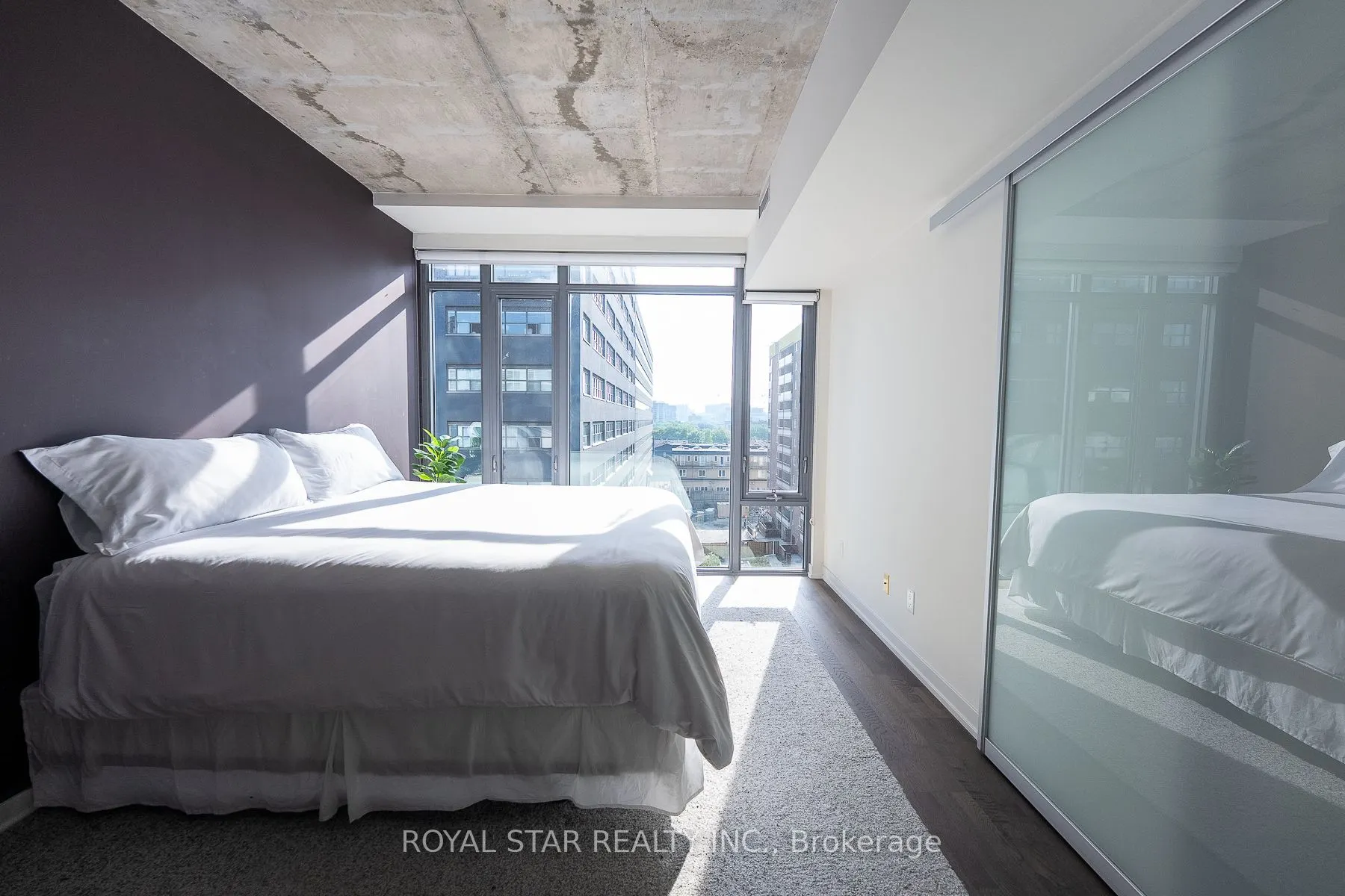 95 Bathurst Street #623