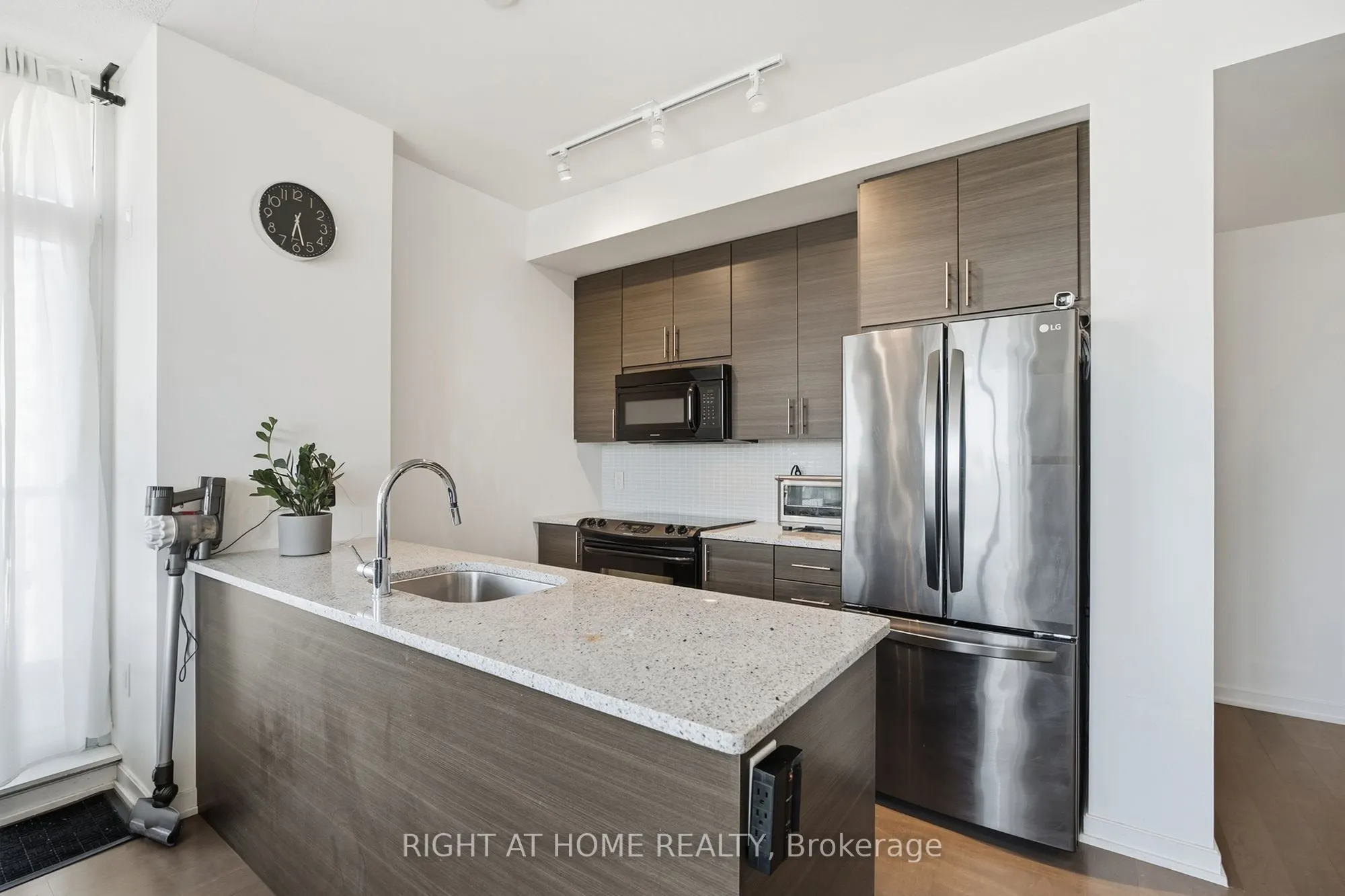 70 Forest Manor Road #1012