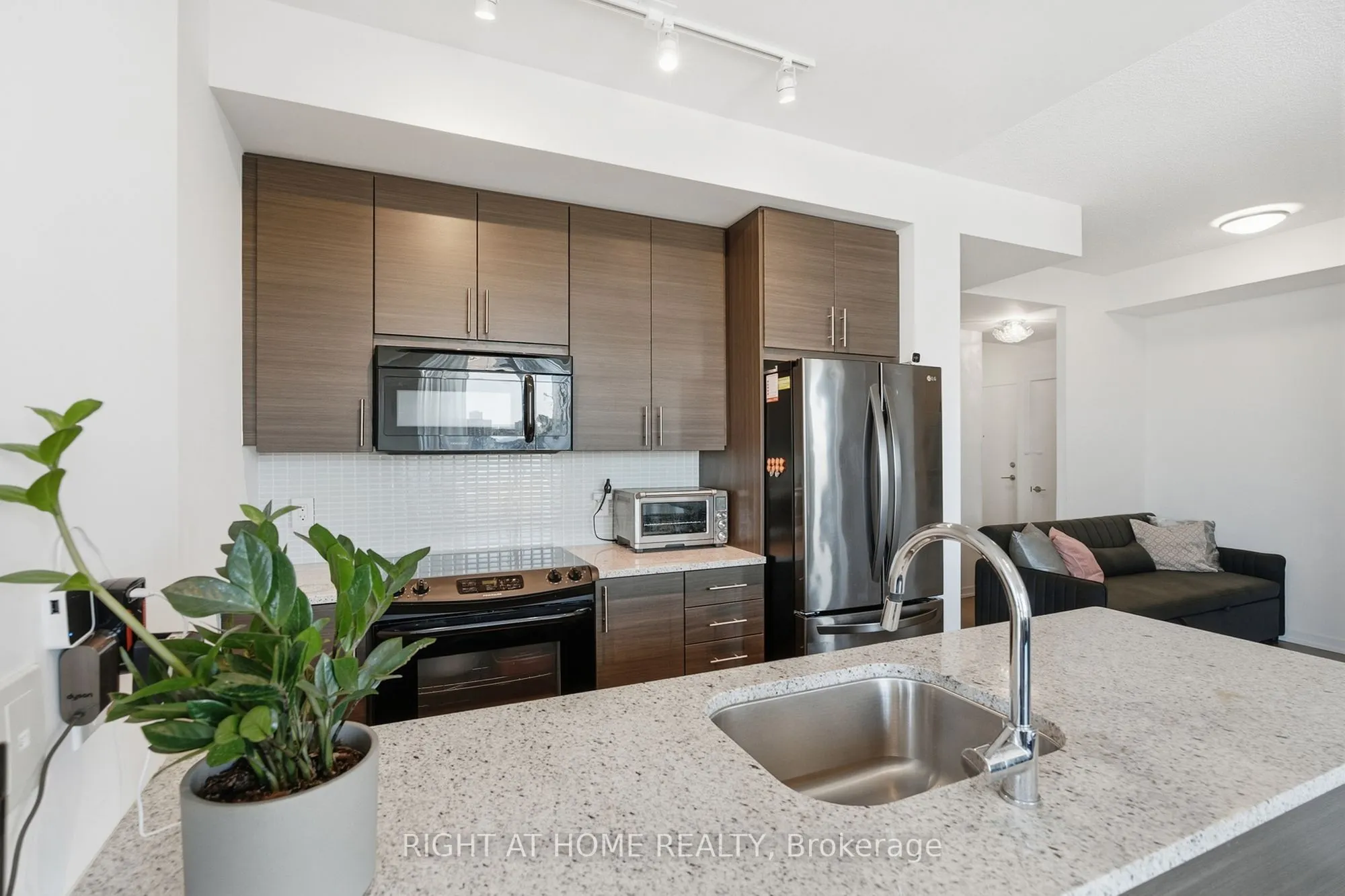 70 Forest Manor Road #1012