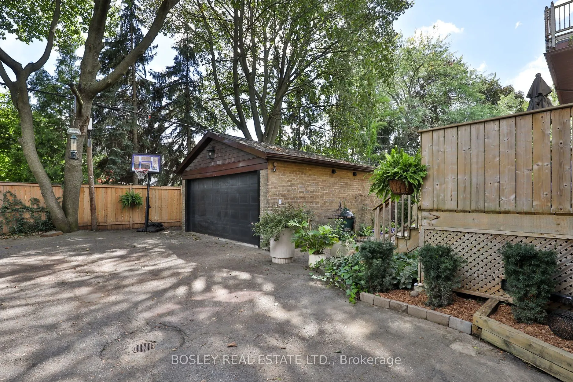 43 Whitehall Road