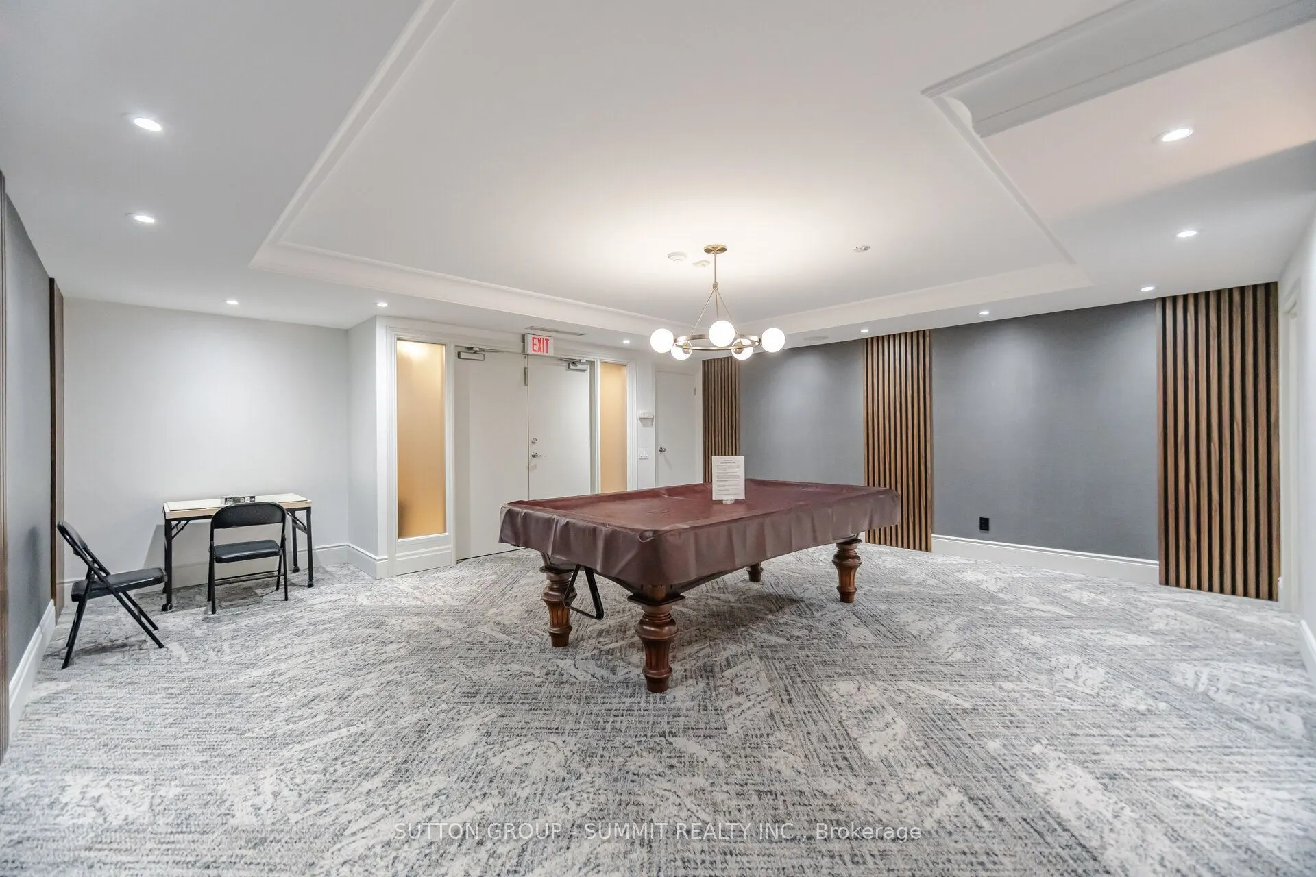 455 Rosewell Avenue #205