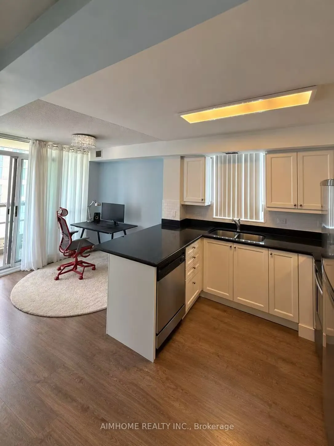 509 Beecroft Road #1202