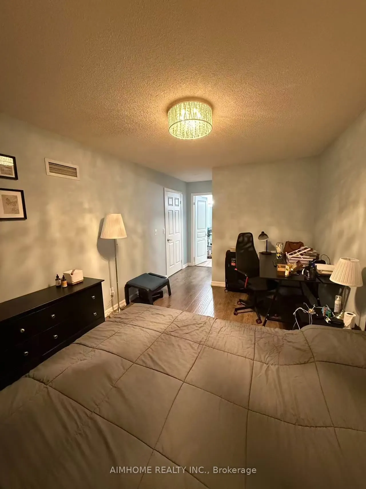 509 Beecroft Road #1202