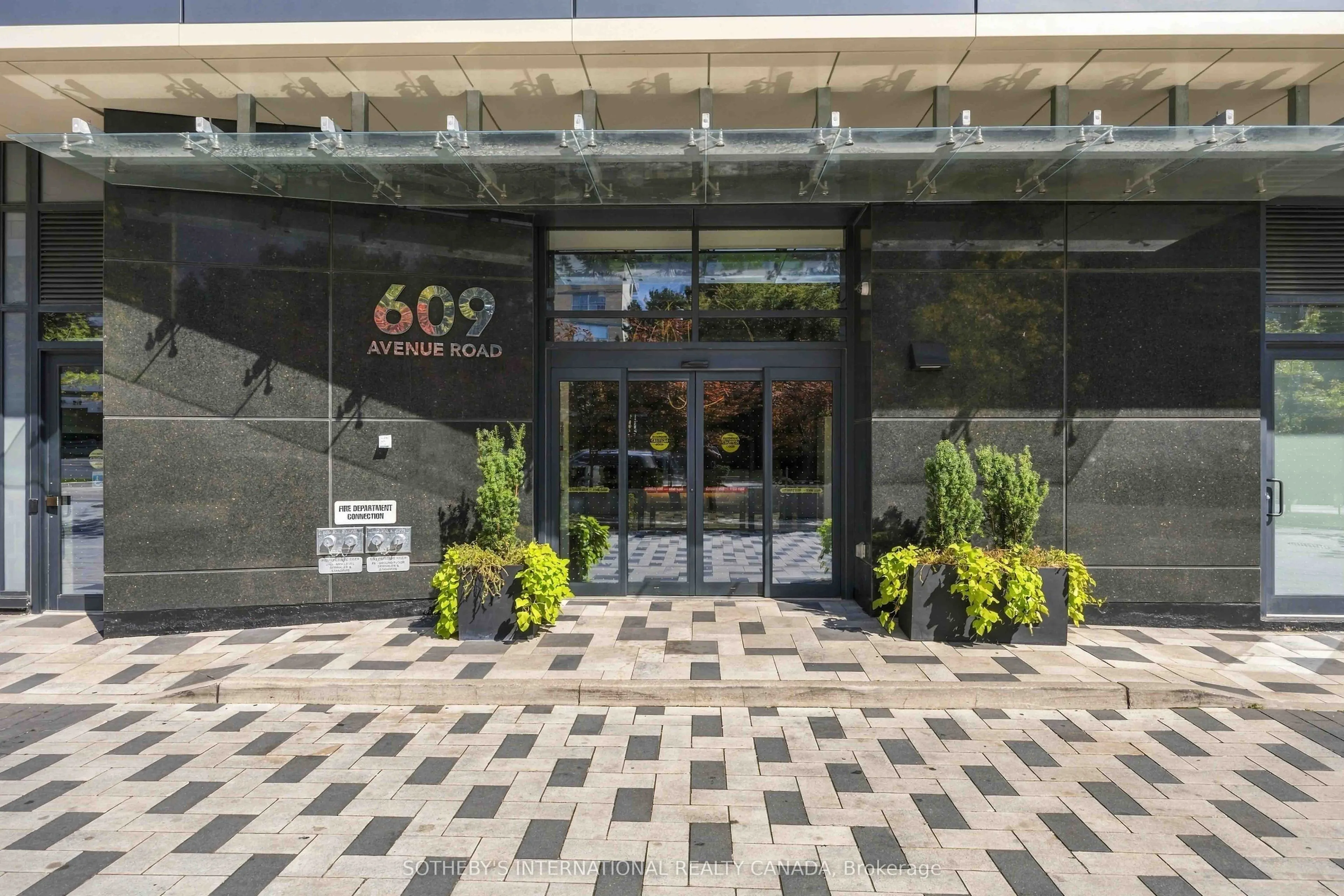 609 Avenue Road #1410