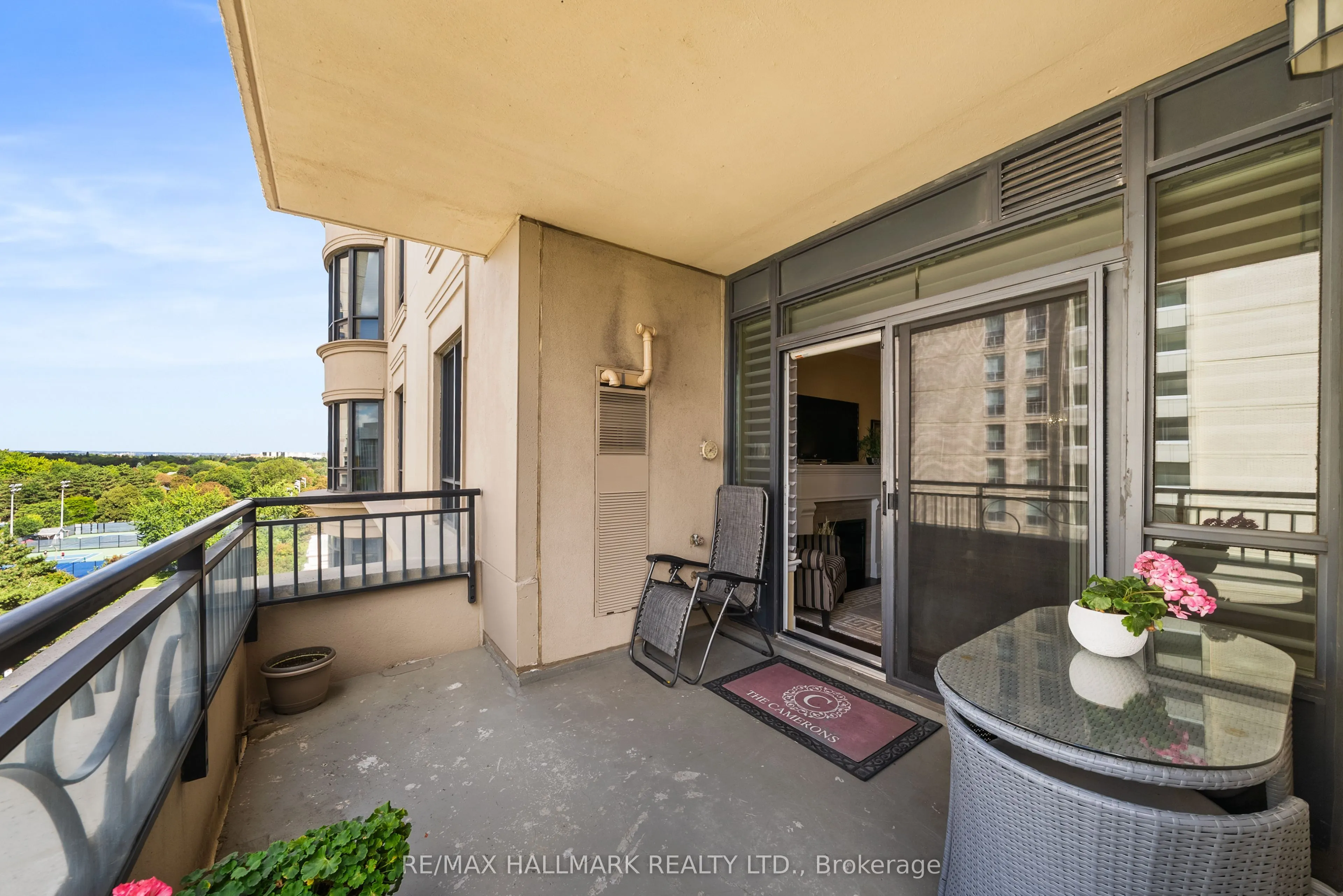 662 Sheppard Avenue E #807C