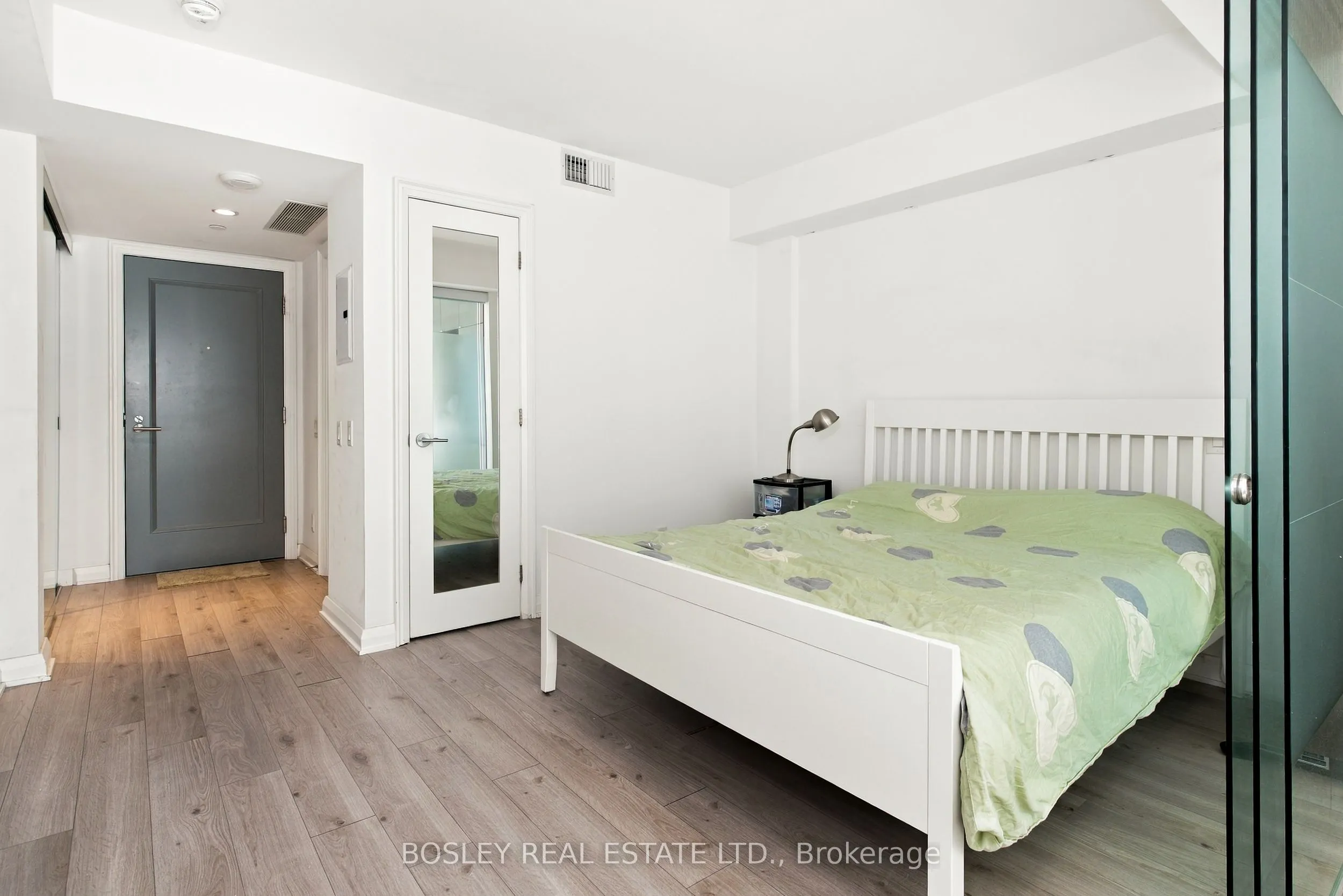 155 Yorkville Avenue #2610