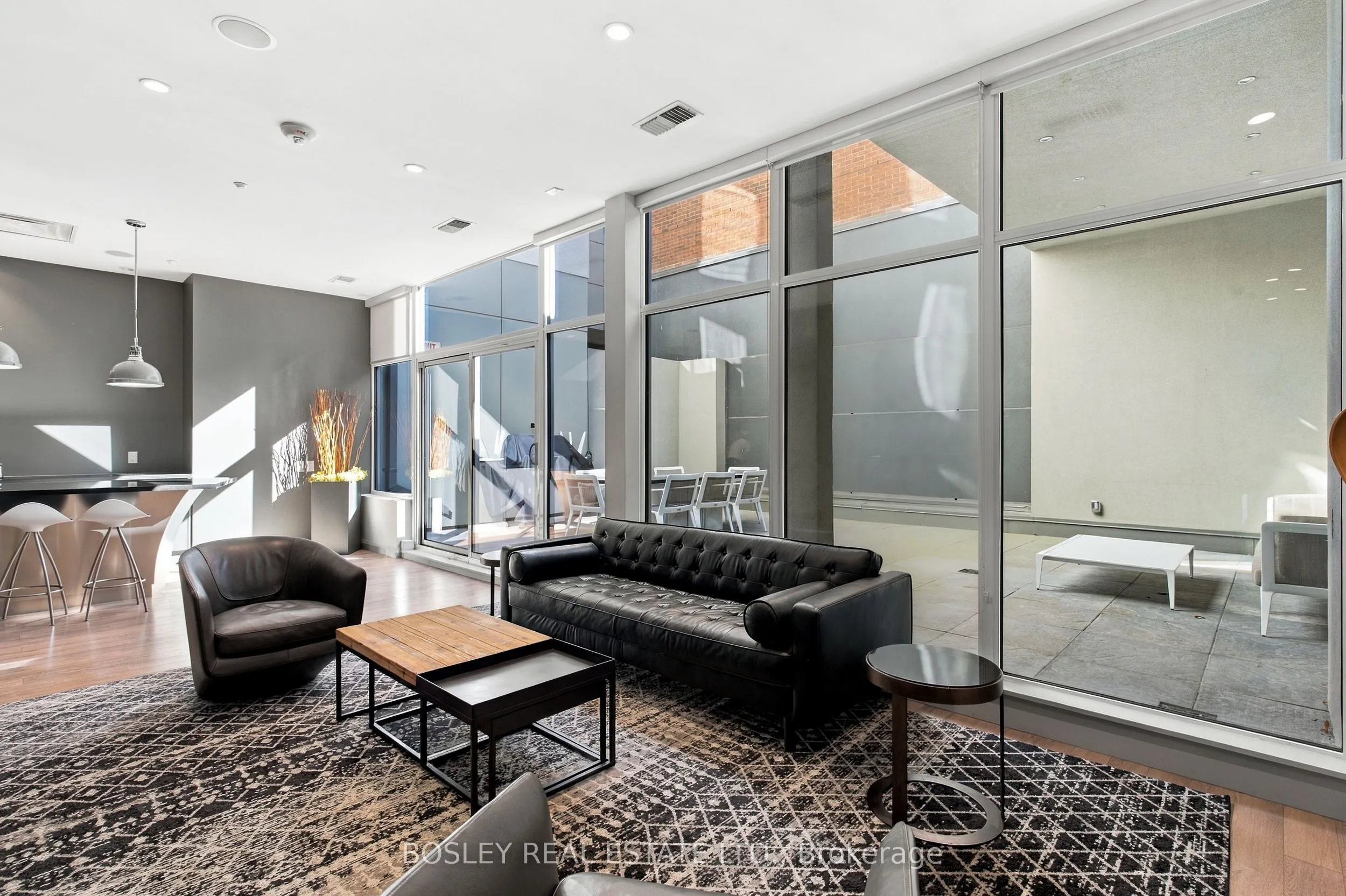 155 Yorkville Avenue #2610