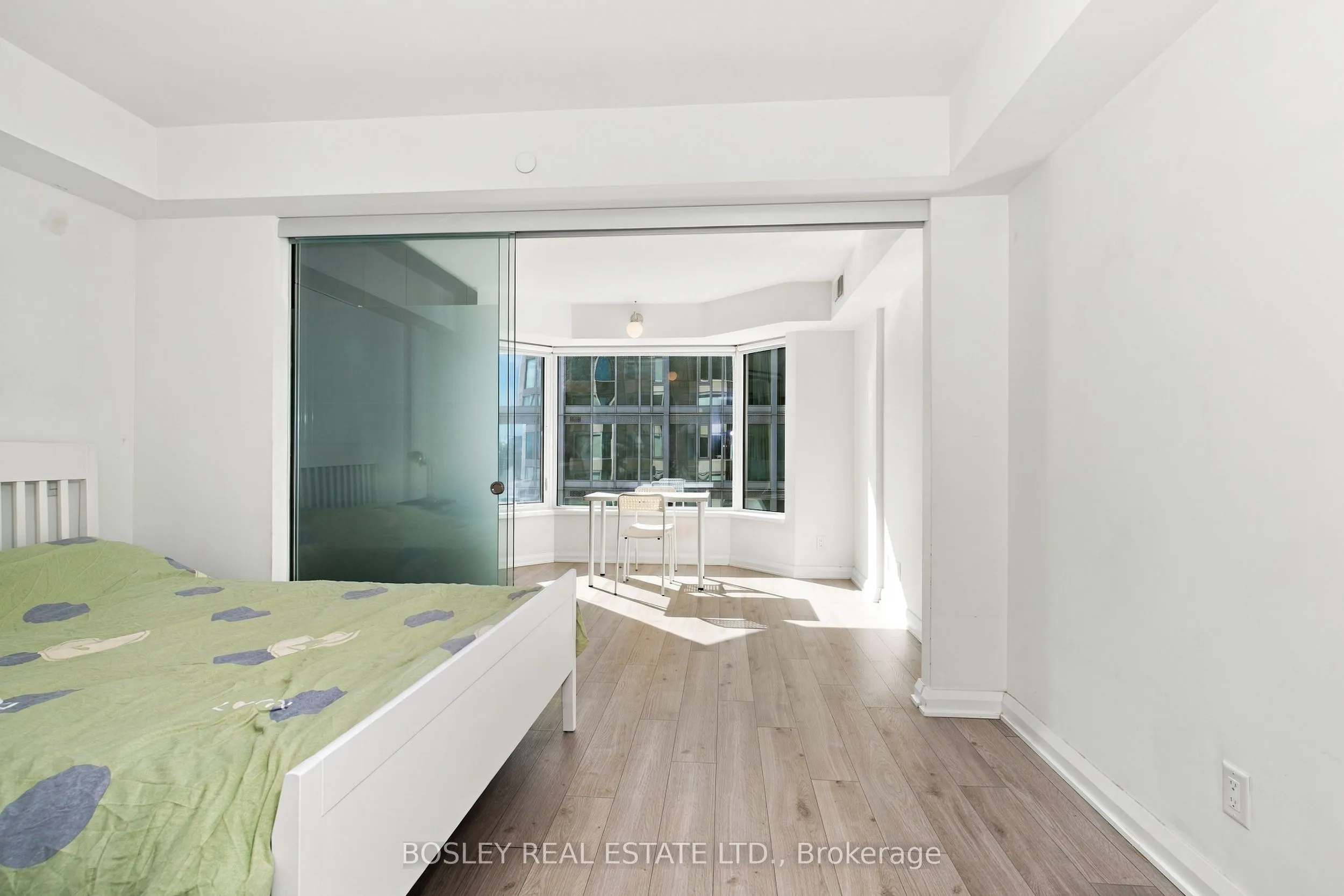155 Yorkville Avenue #2610
