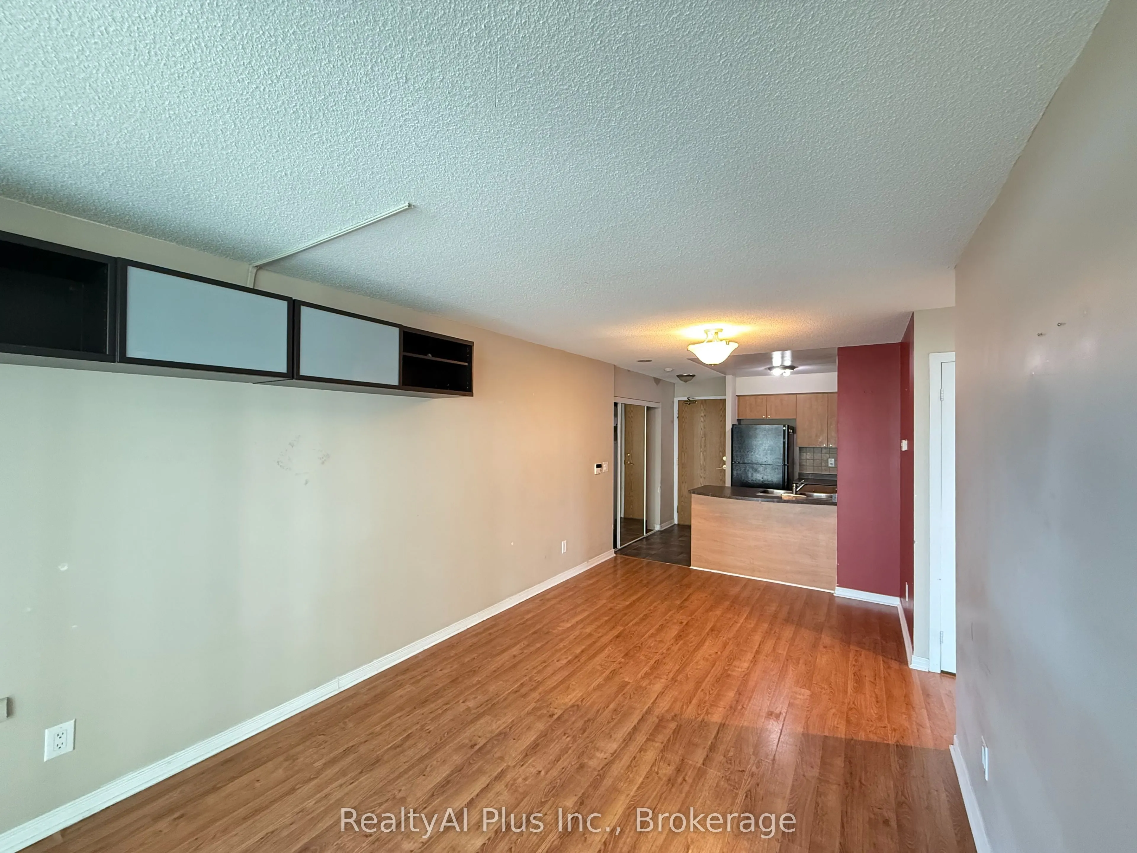 5500 Yonge Street #608