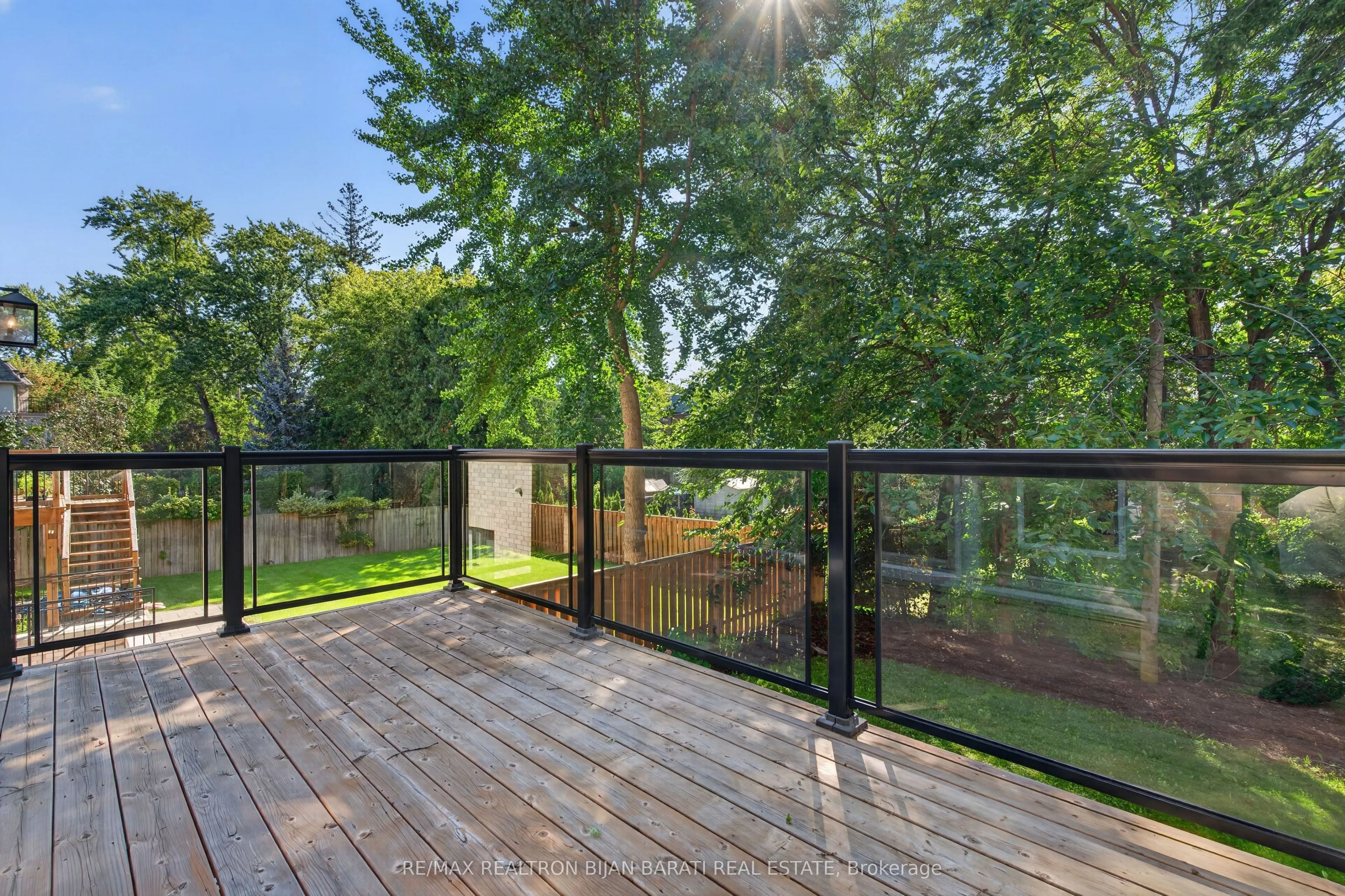 111 Kingsdale Avenue