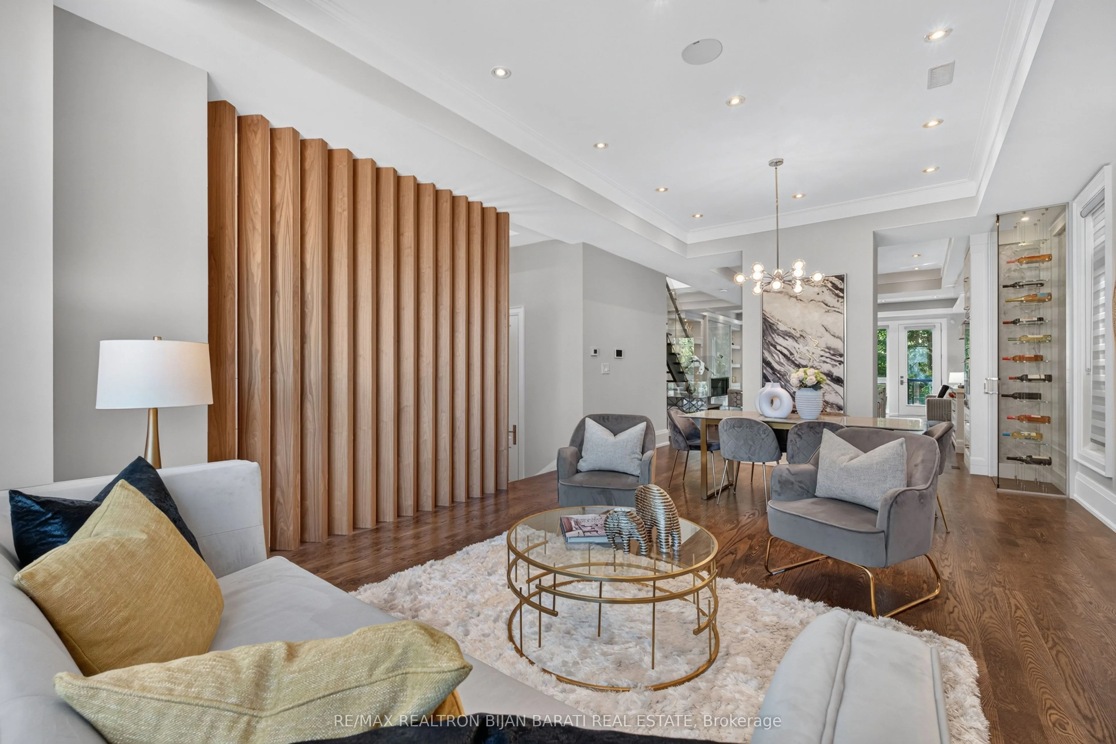 111 Kingsdale Avenue
