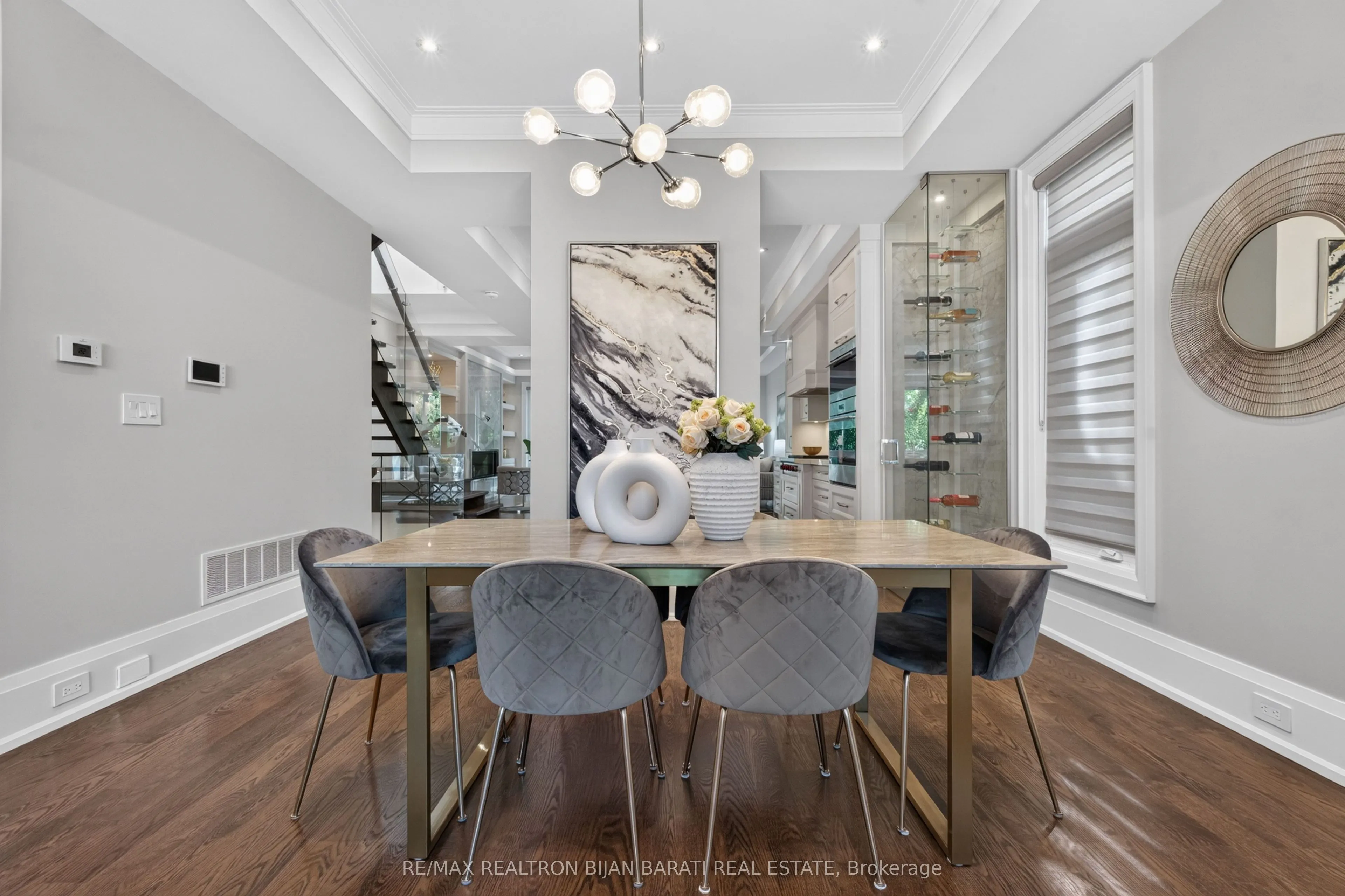 111 Kingsdale Avenue