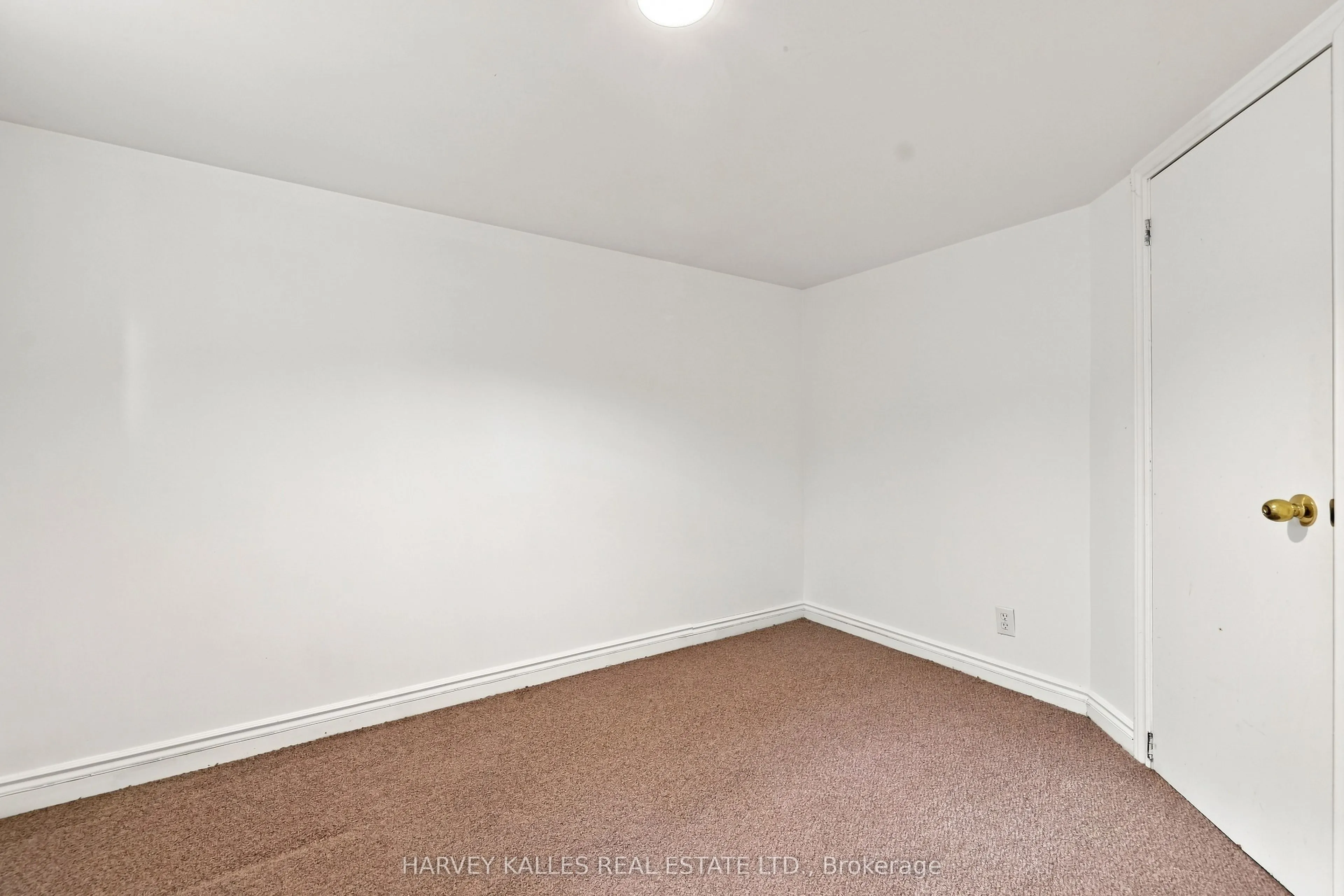 231 Glengrove Avenue W