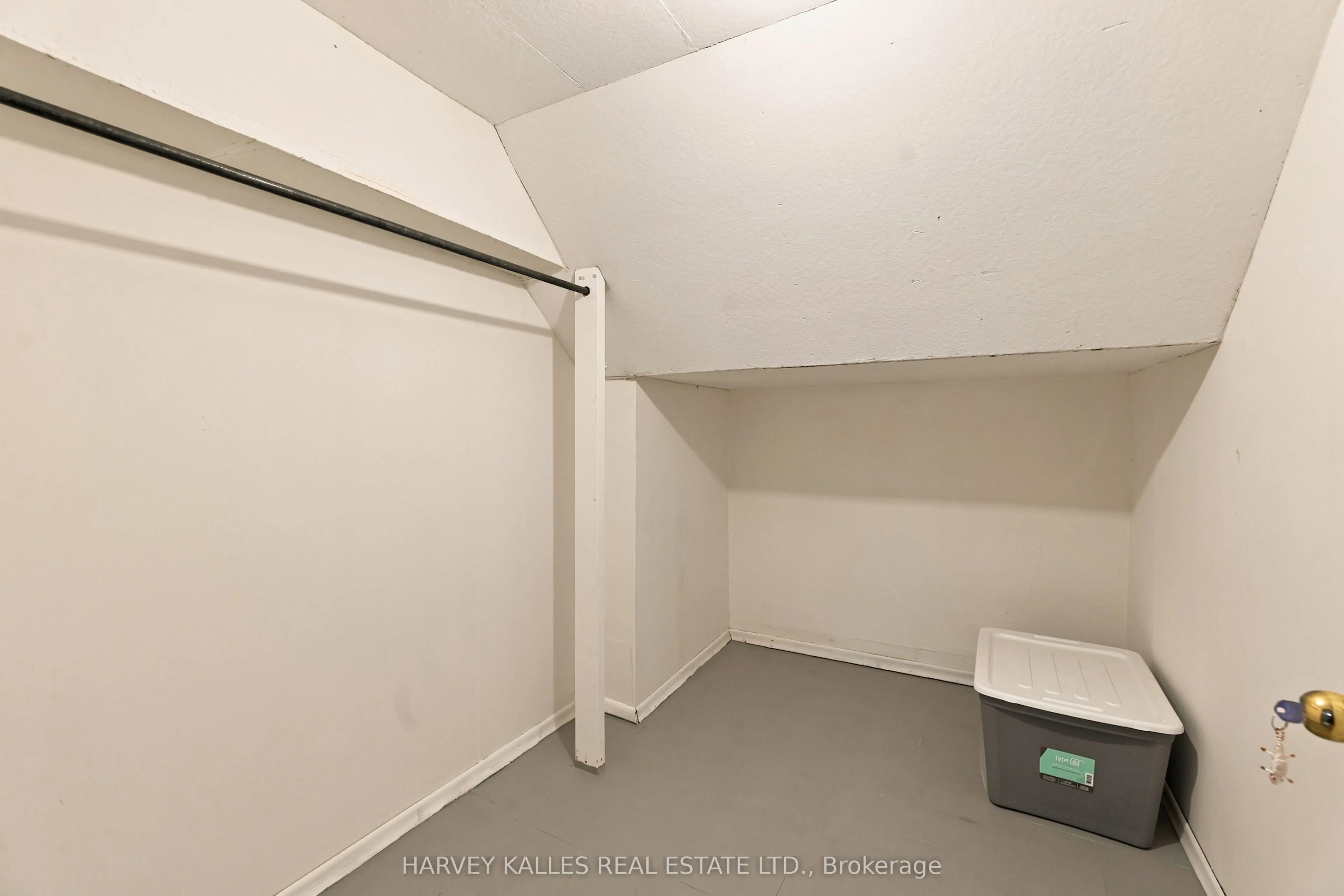 231 Glengrove Avenue W
