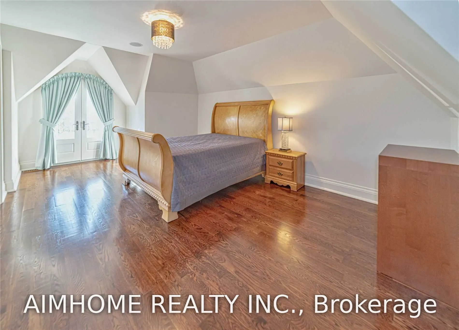 19 Brockington Crescent