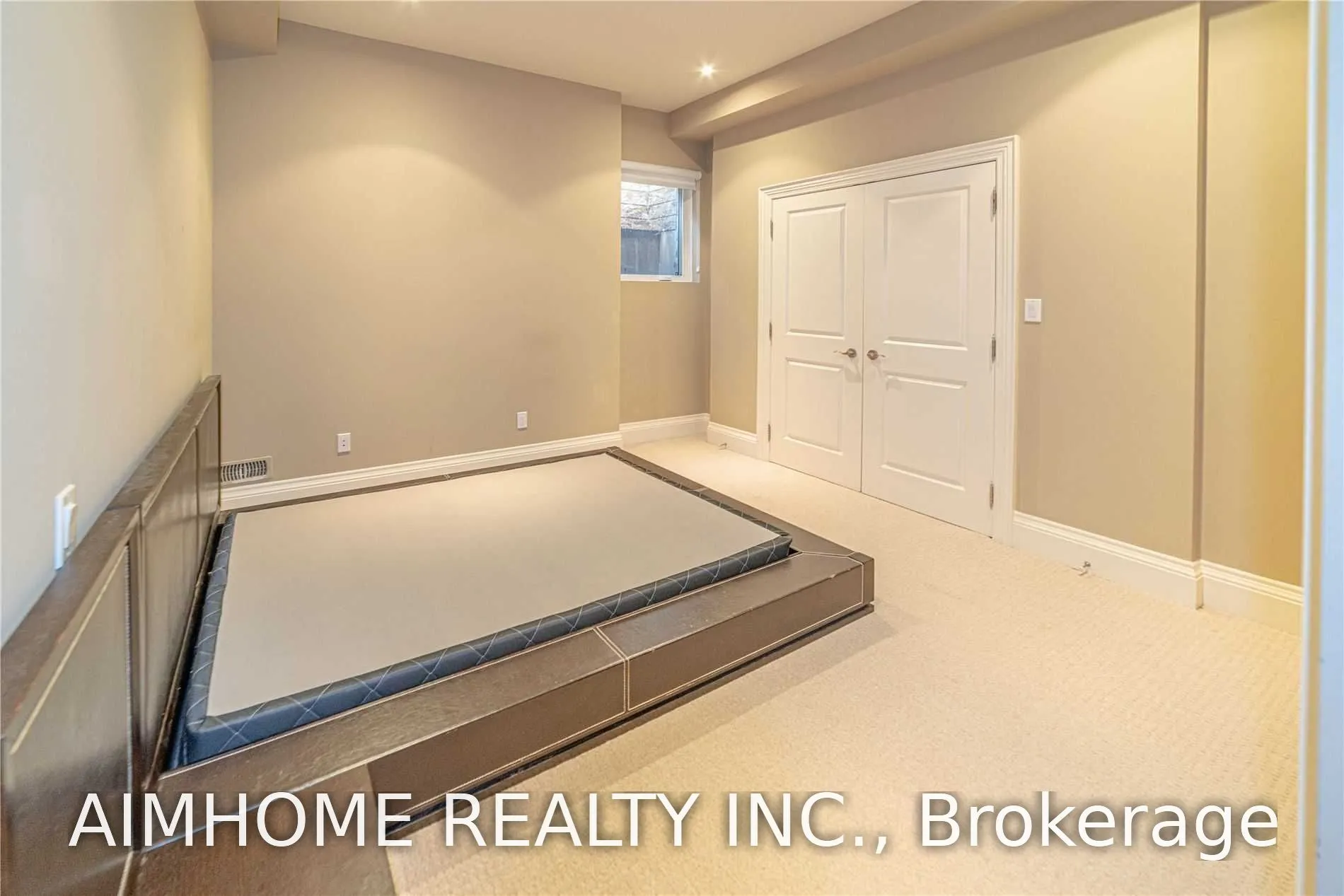 19 Brockington Crescent