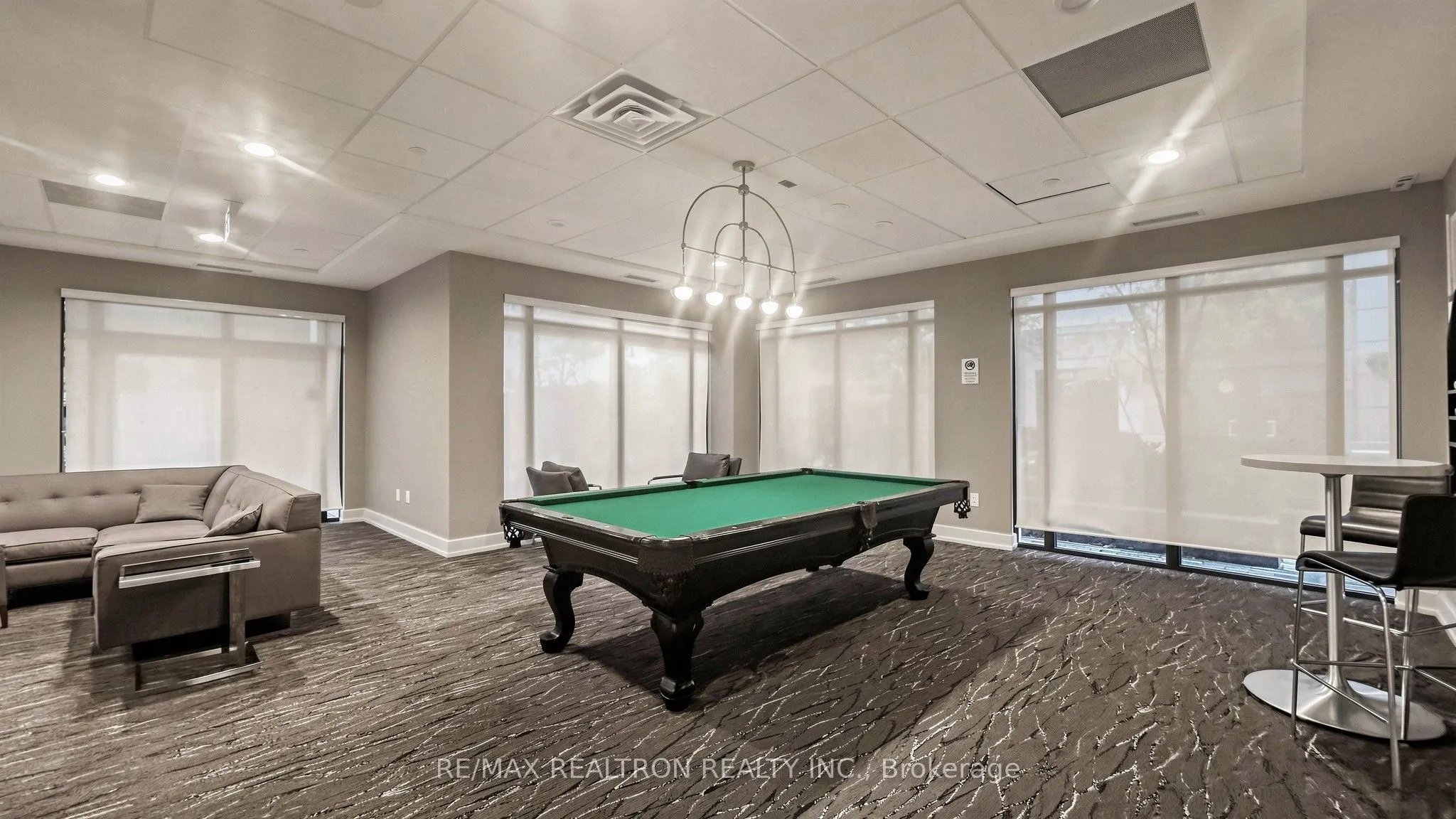 650 Sheppard Avenue E #412