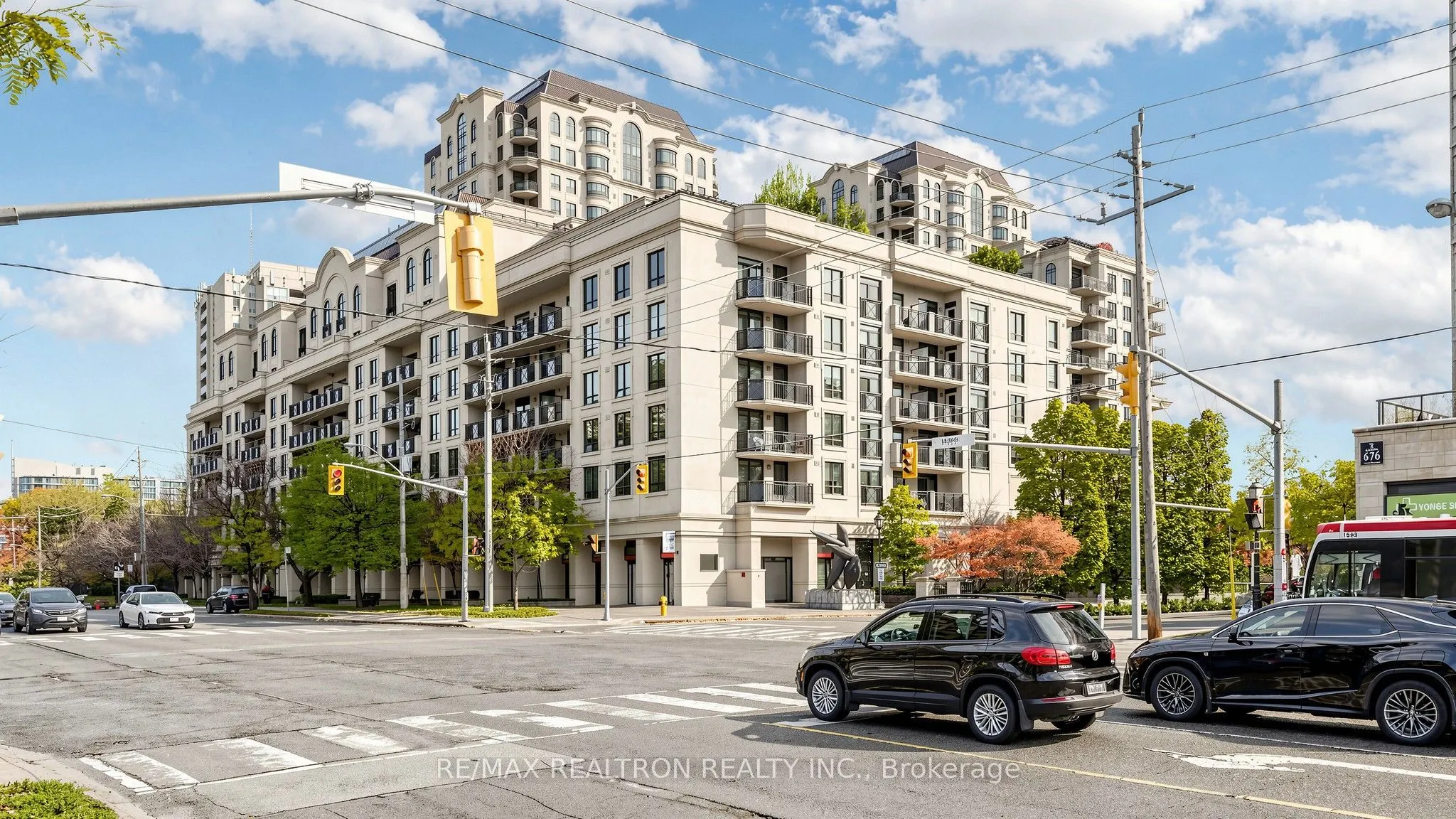 650 Sheppard Avenue E #412