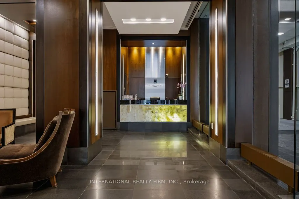 1430 Yonge Street #204