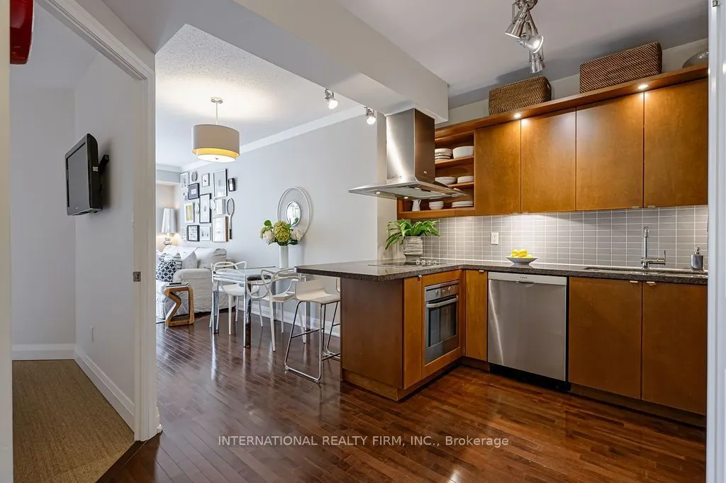 1430 Yonge Street #204