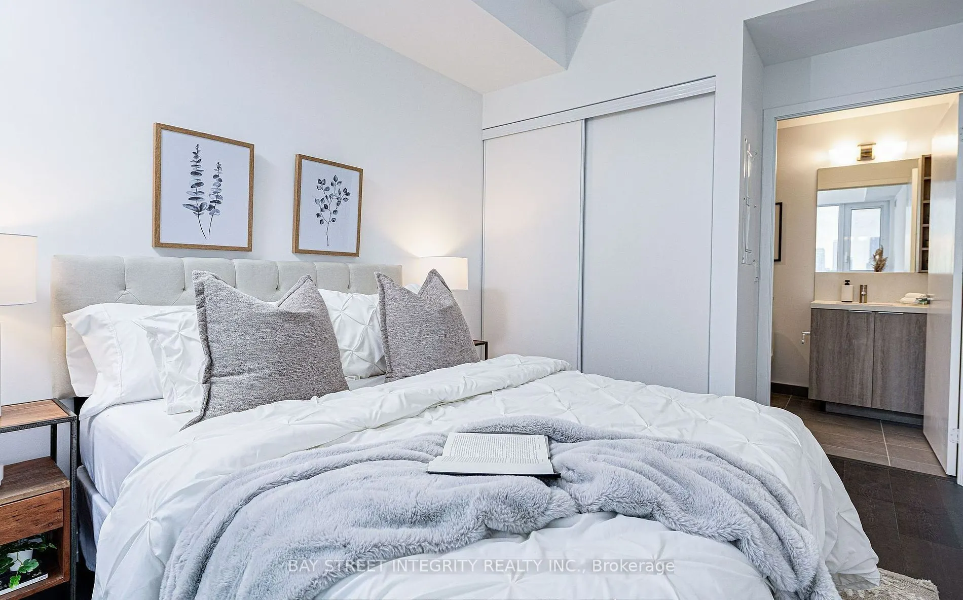 2020 Bathurst Street #1718