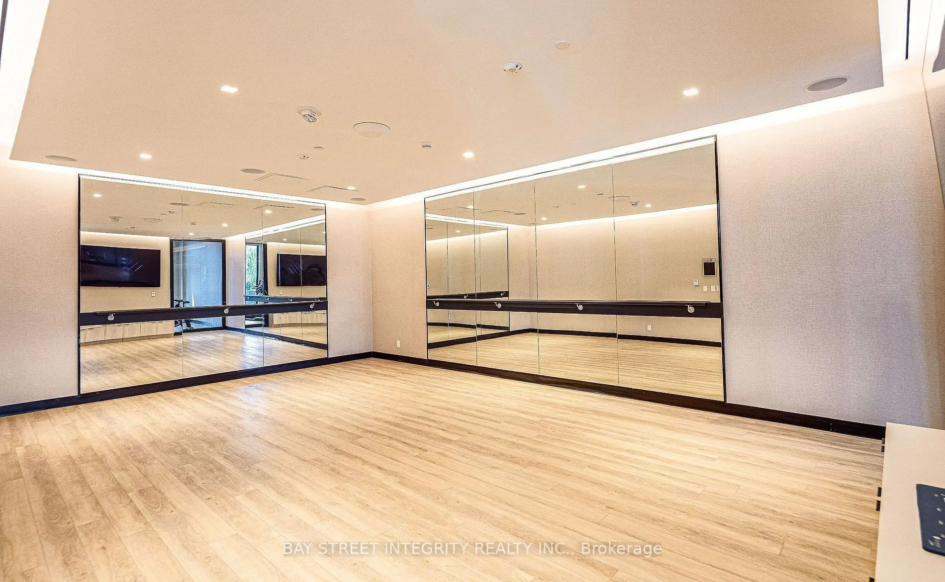 2020 Bathurst Street #1718
