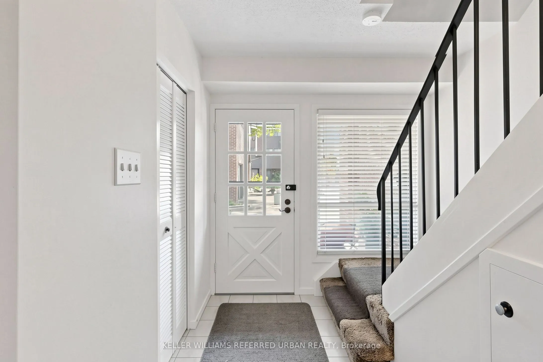 10 TURRET HILLWAY Way #9