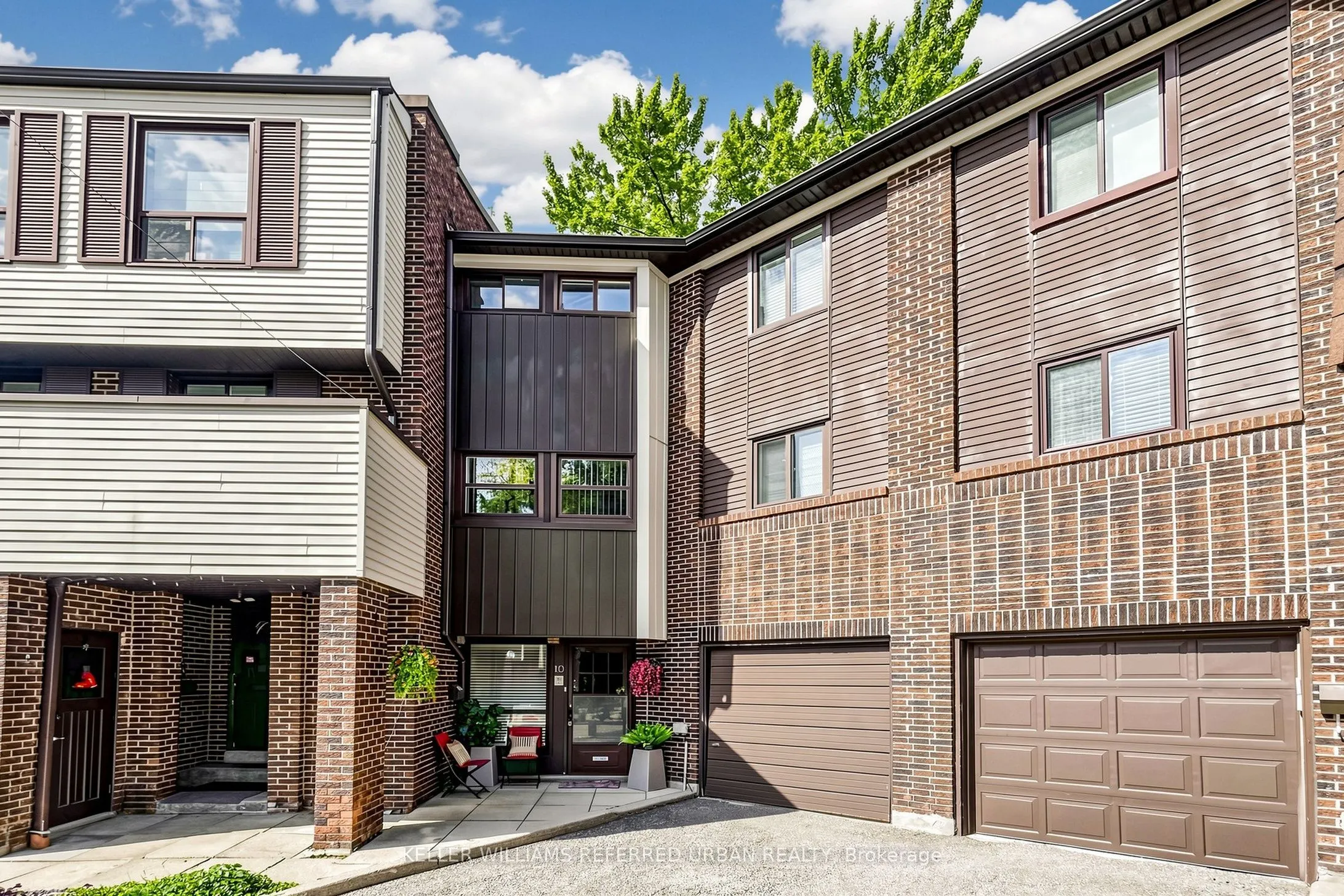10 TURRET HILLWAY Way #9