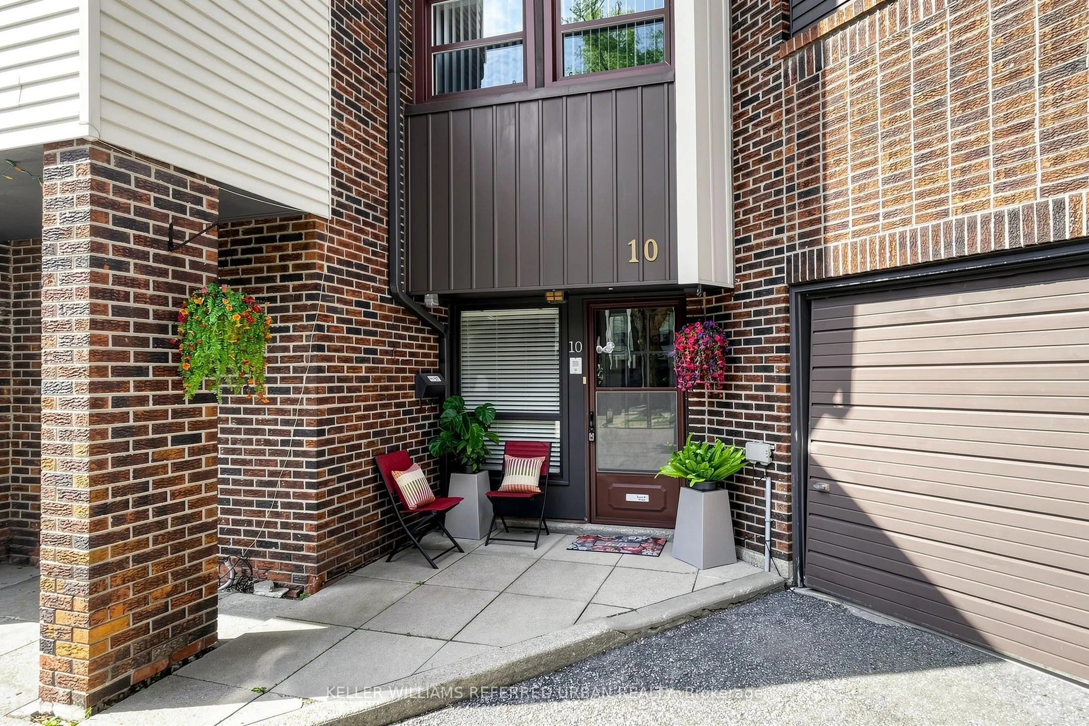 10 TURRET HILLWAY Way #9
