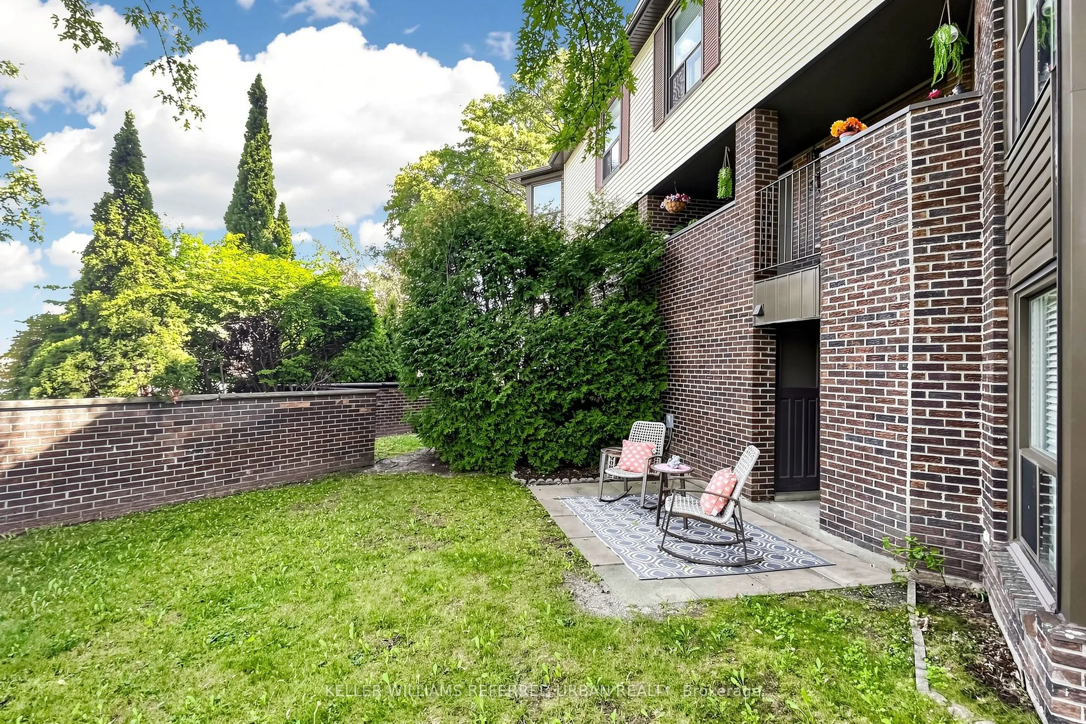10 TURRET HILLWAY Way #9