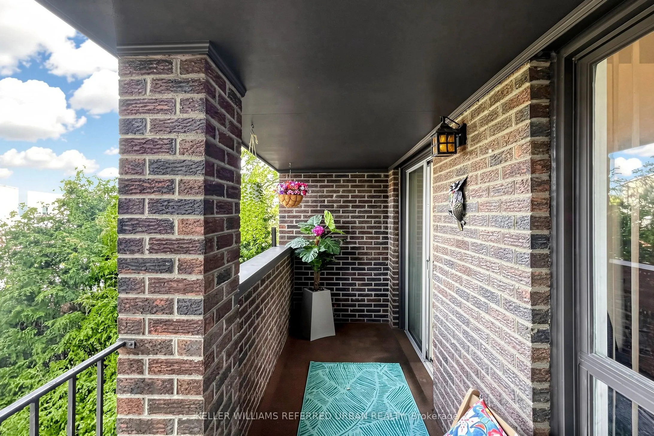 10 TURRET HILLWAY Way #9