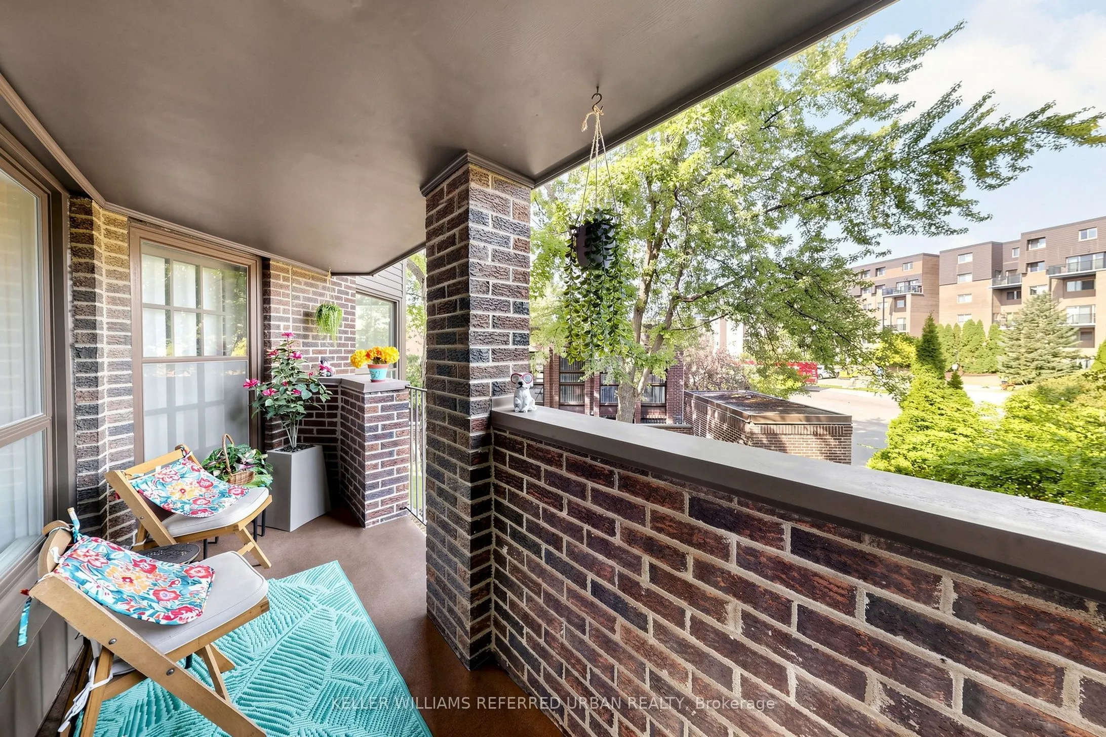 10 TURRET HILLWAY Way #9