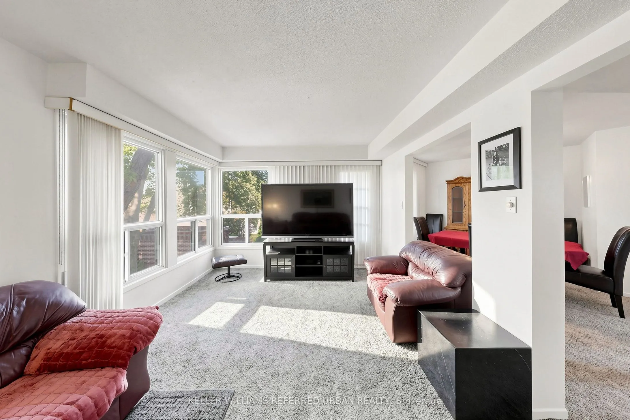 10 TURRET HILLWAY Way #9