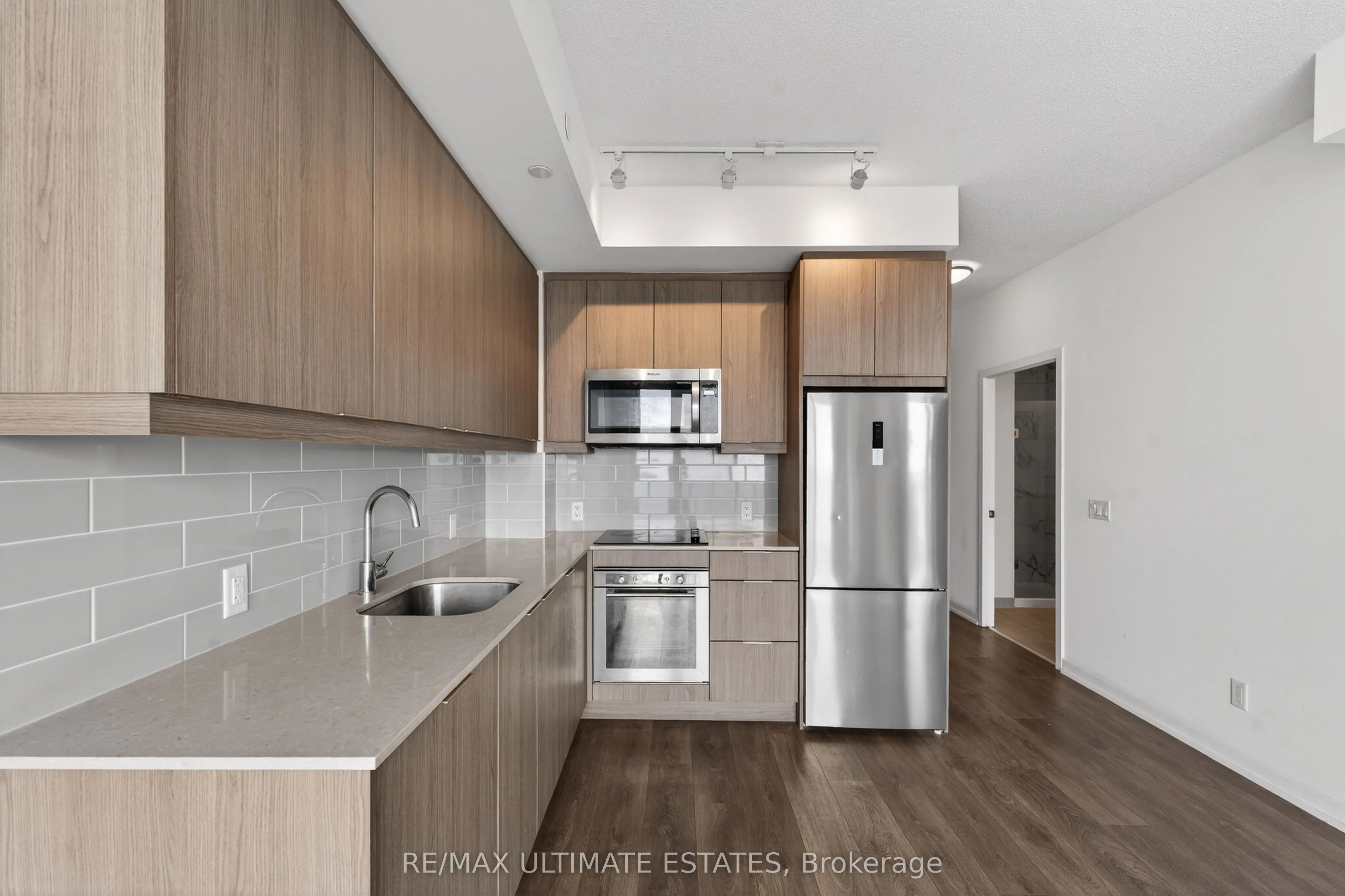 32 Forest Manor Road #1809