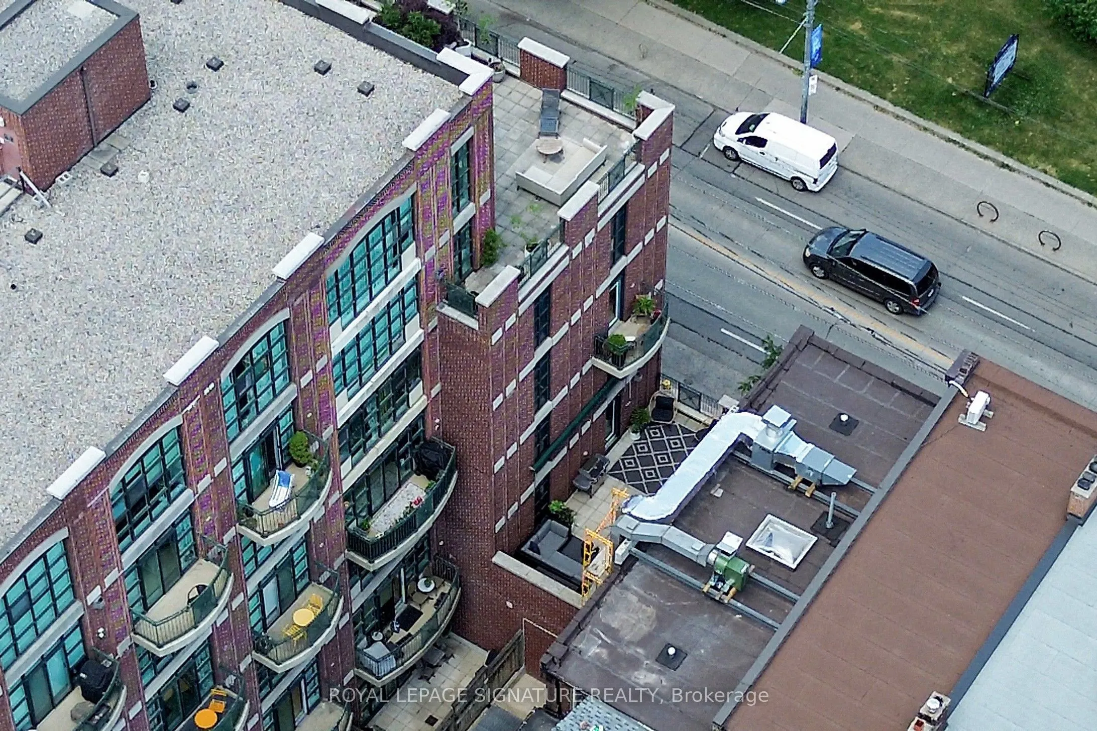 901 Queen Street W #231