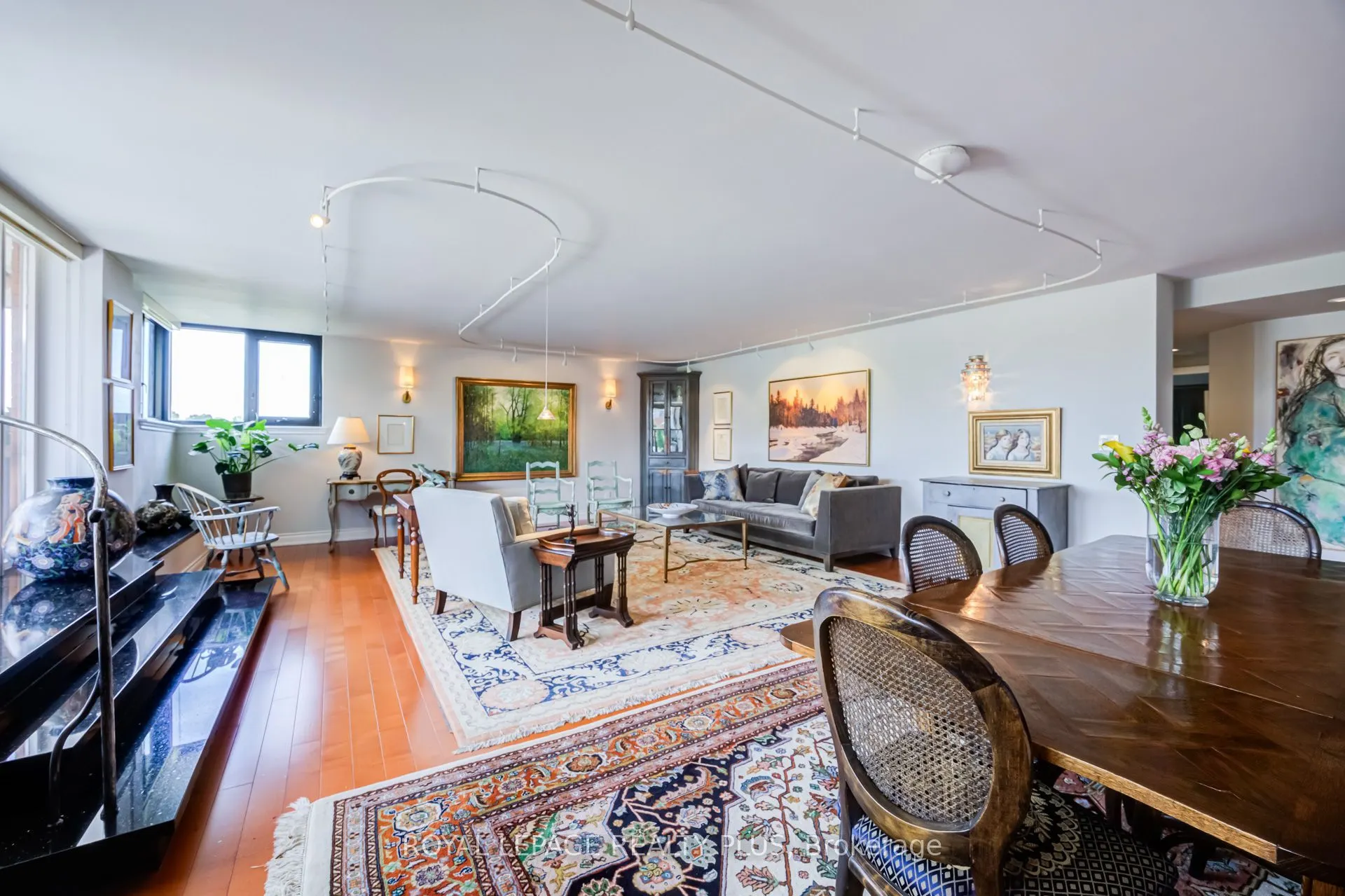 260 Heath Street W #704