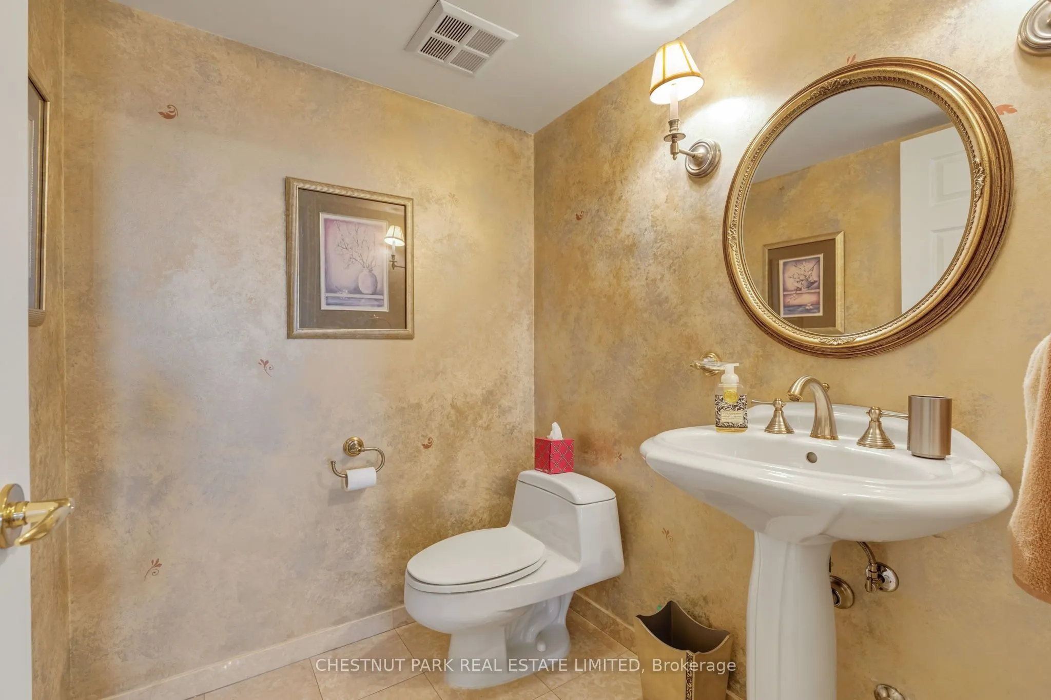 89 Skymark Drive #713