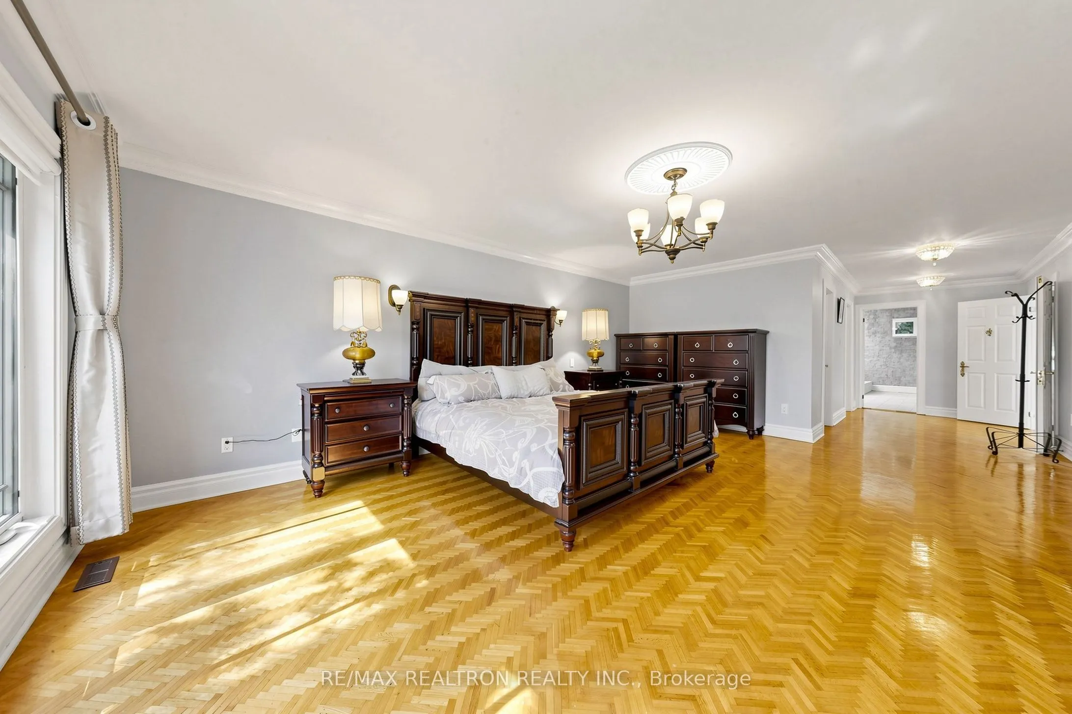 176 Elmwood Avenue
